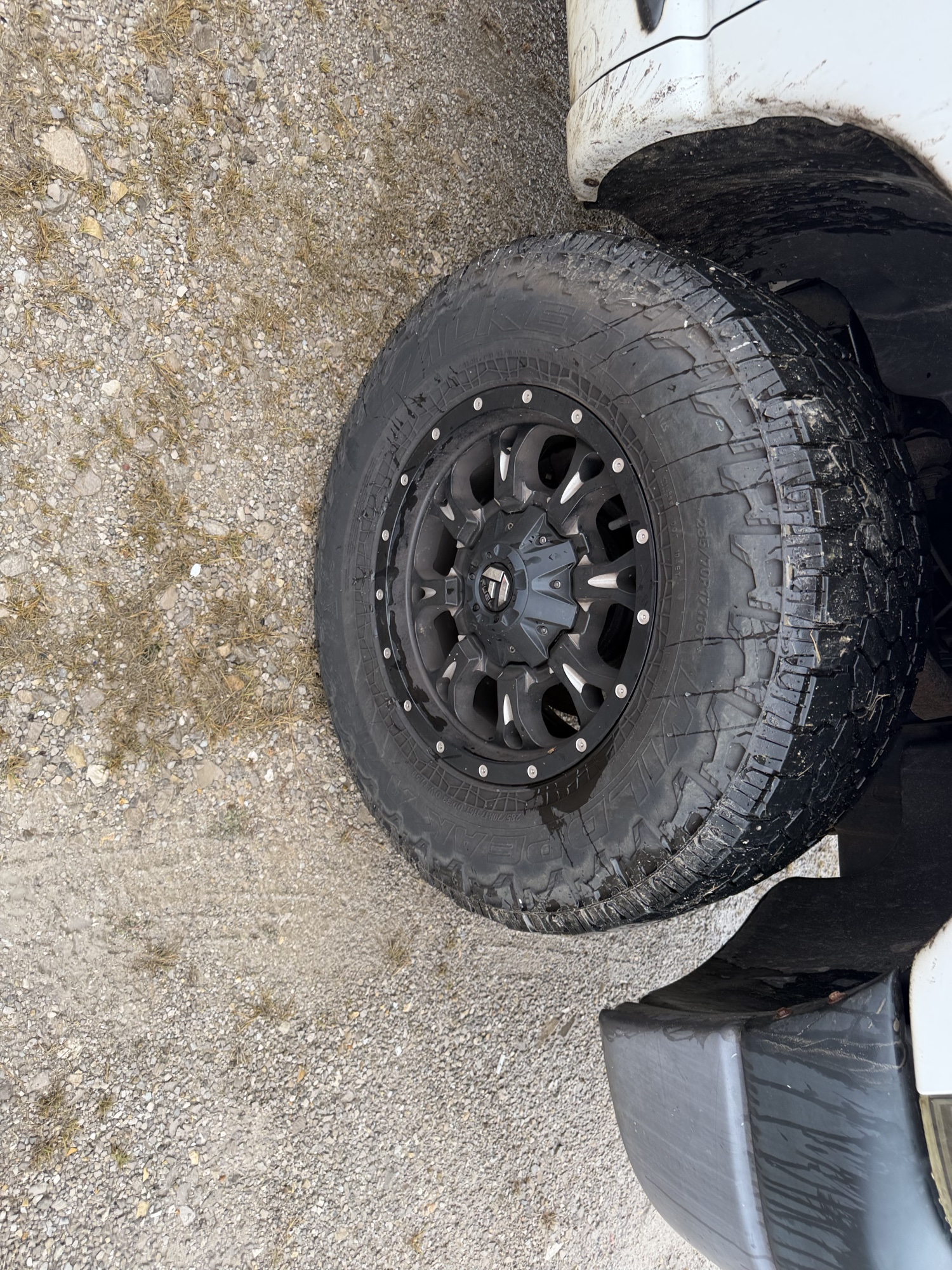 2008 dodge ram-1500 st-2wd with 146554 miles for sale near St. Louis, Missouri 106583_15_front_pass_wheel.jpg