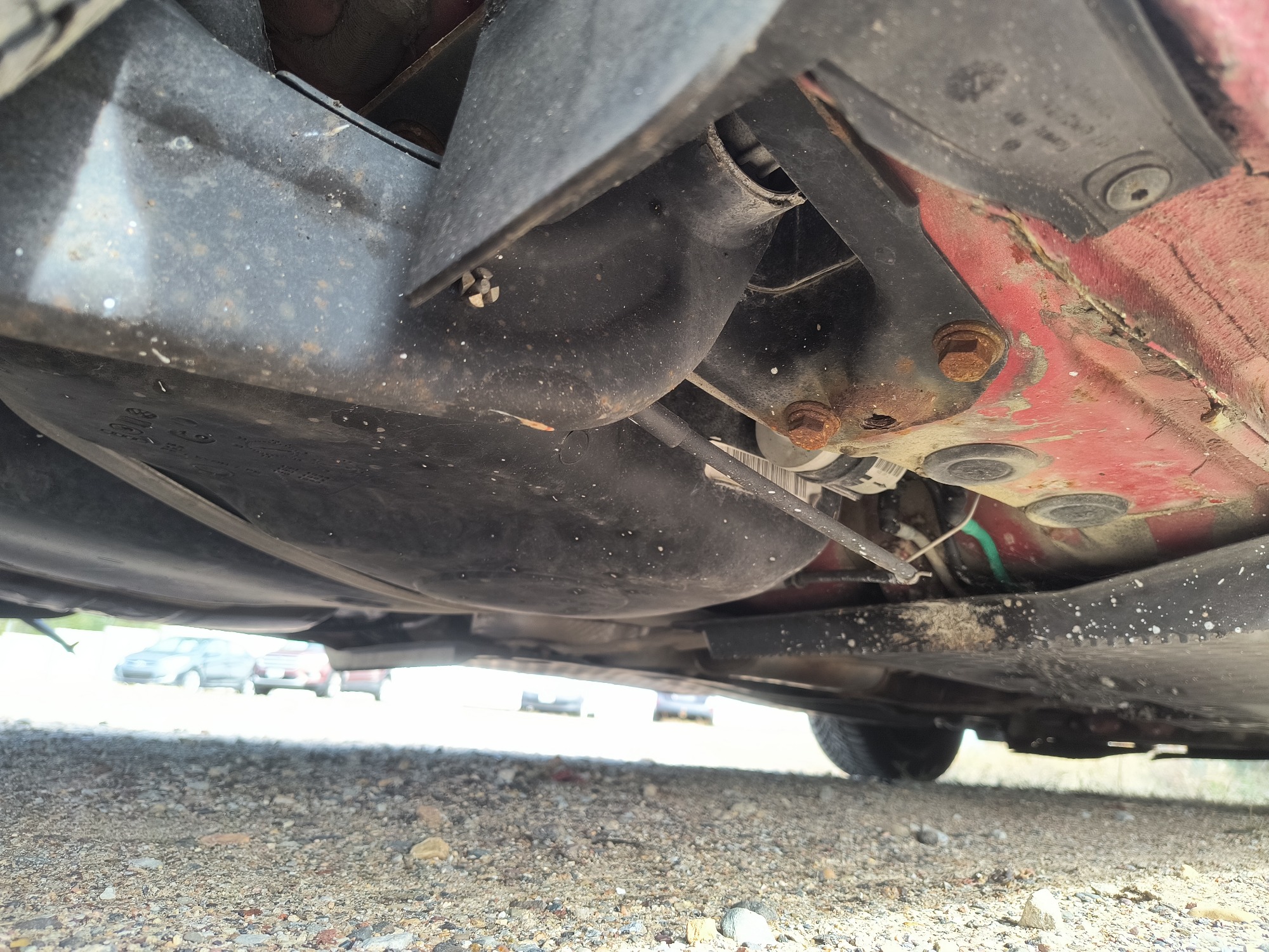 2010 volkswagen jetta s-pzev with 147137 miles for sale near Elk River, Minnesota 106585_20_undercar_rear_pass.jpg