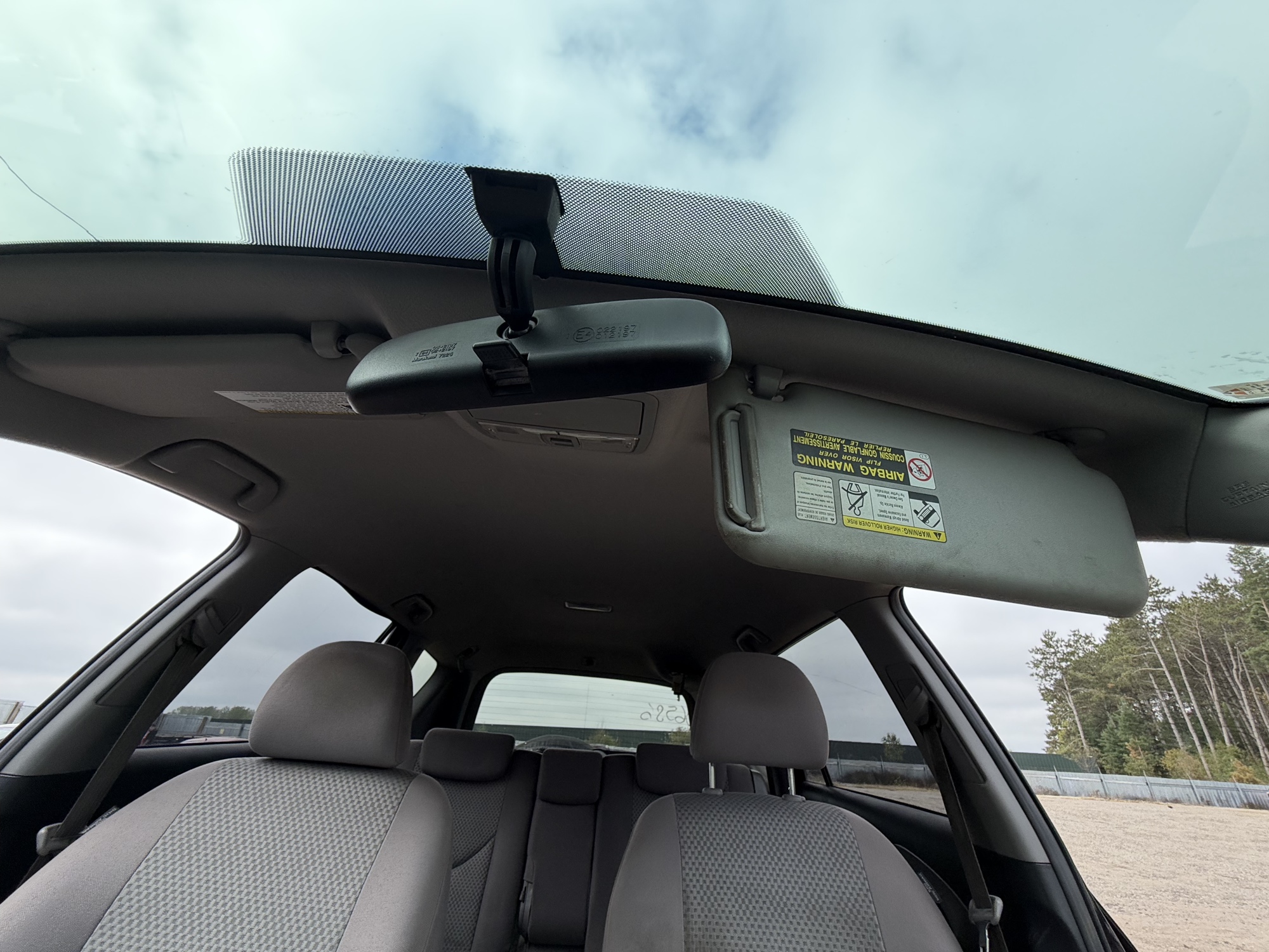 2007 toyota rav4 base-i4-2wd with 291949 miles for sale near Elk River, Minnesota 106586_35_headliner_sunroof.jpg