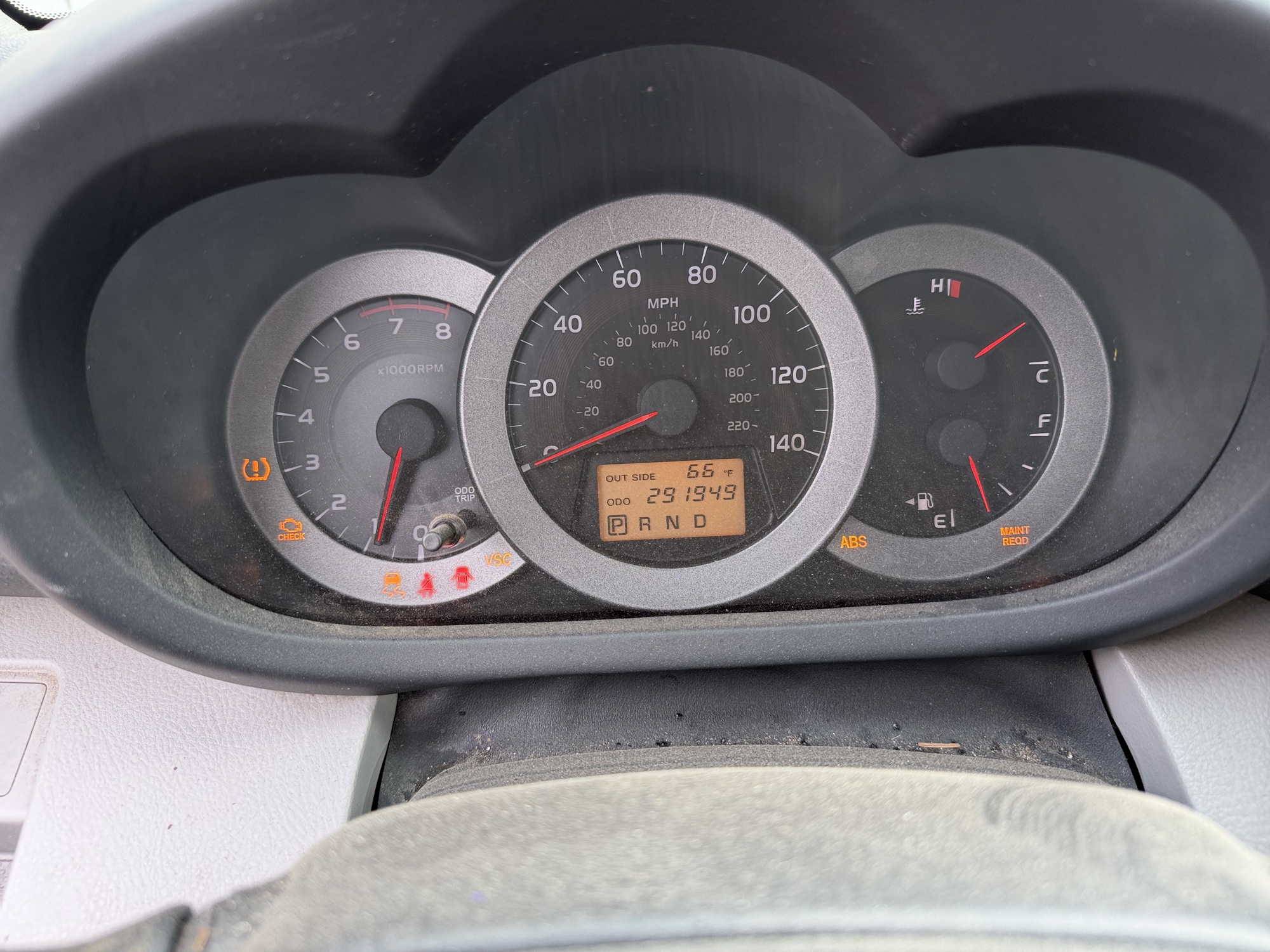 2007 toyota rav4 base-i4-2wd with 291949 miles for sale near Elk River, Minnesota 106586_43_gauge_cluster.jpg