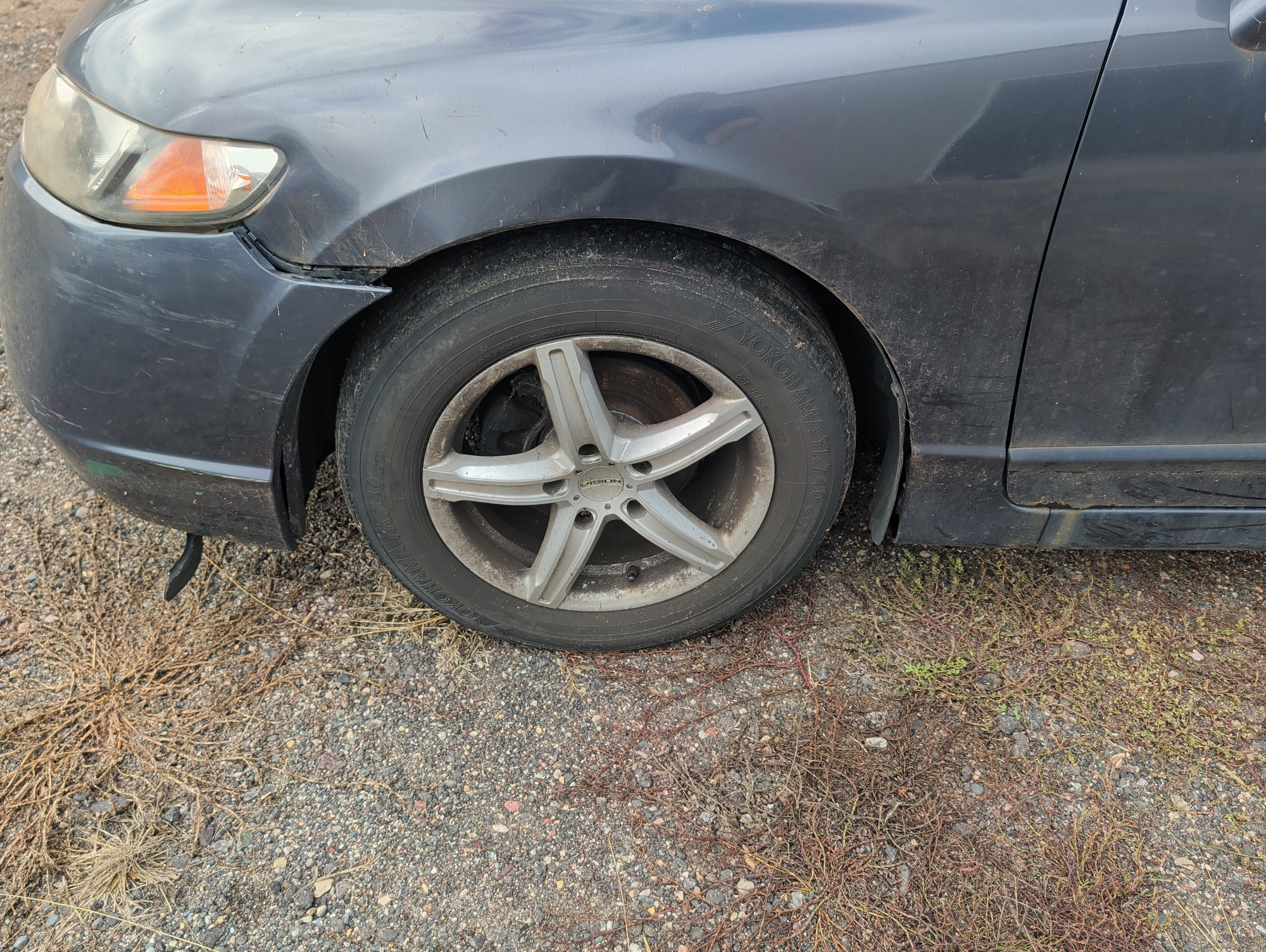 2006 honda civic-hybrid cvt with 234744 miles for sale near Elk River, Minnesota 106587_12_drv_front_wheel.jpg