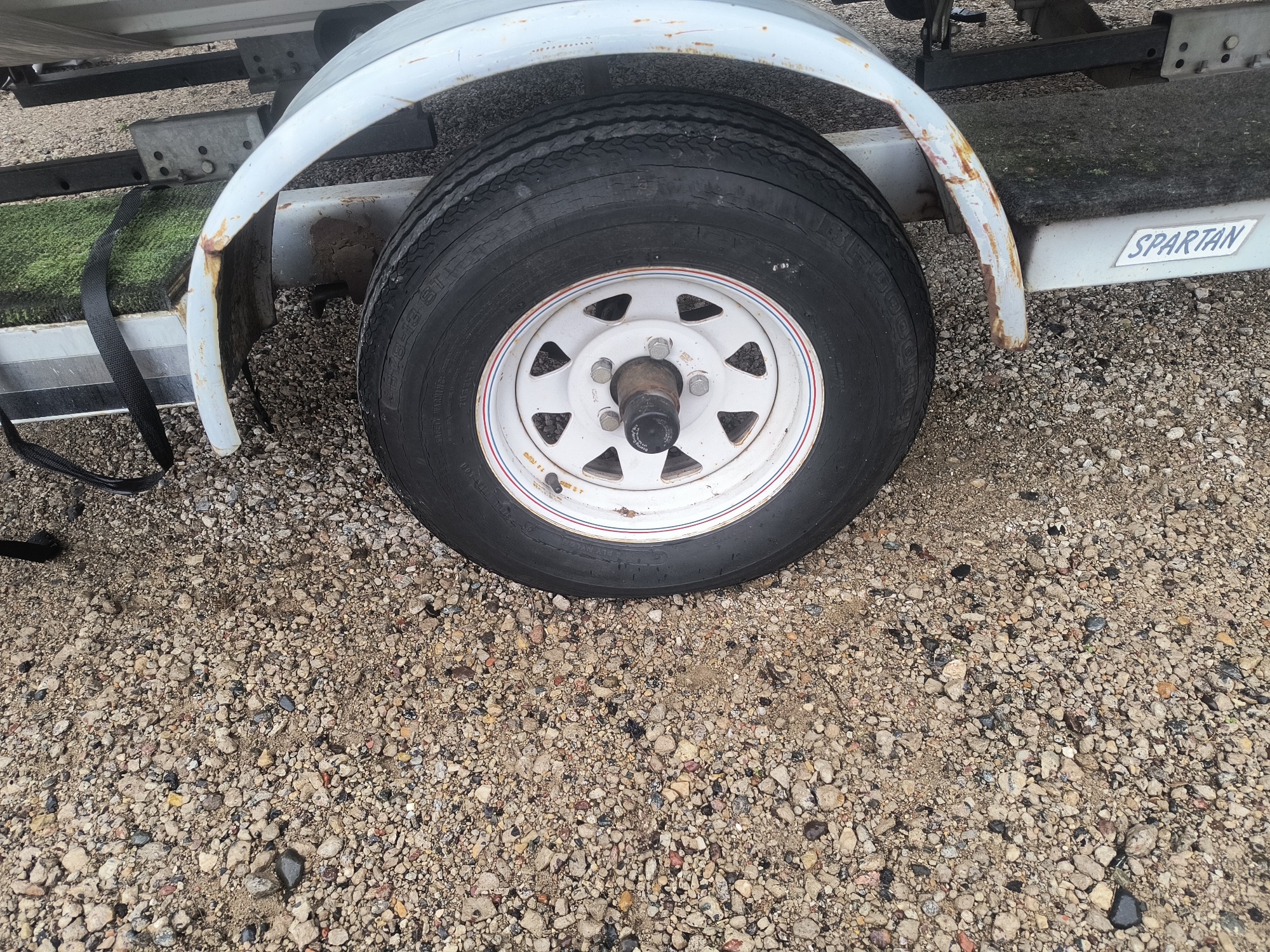 1989 mirrocraft sierra for sale near Elk River, Minnesota 106588_15_front_pass_wheel.jpg