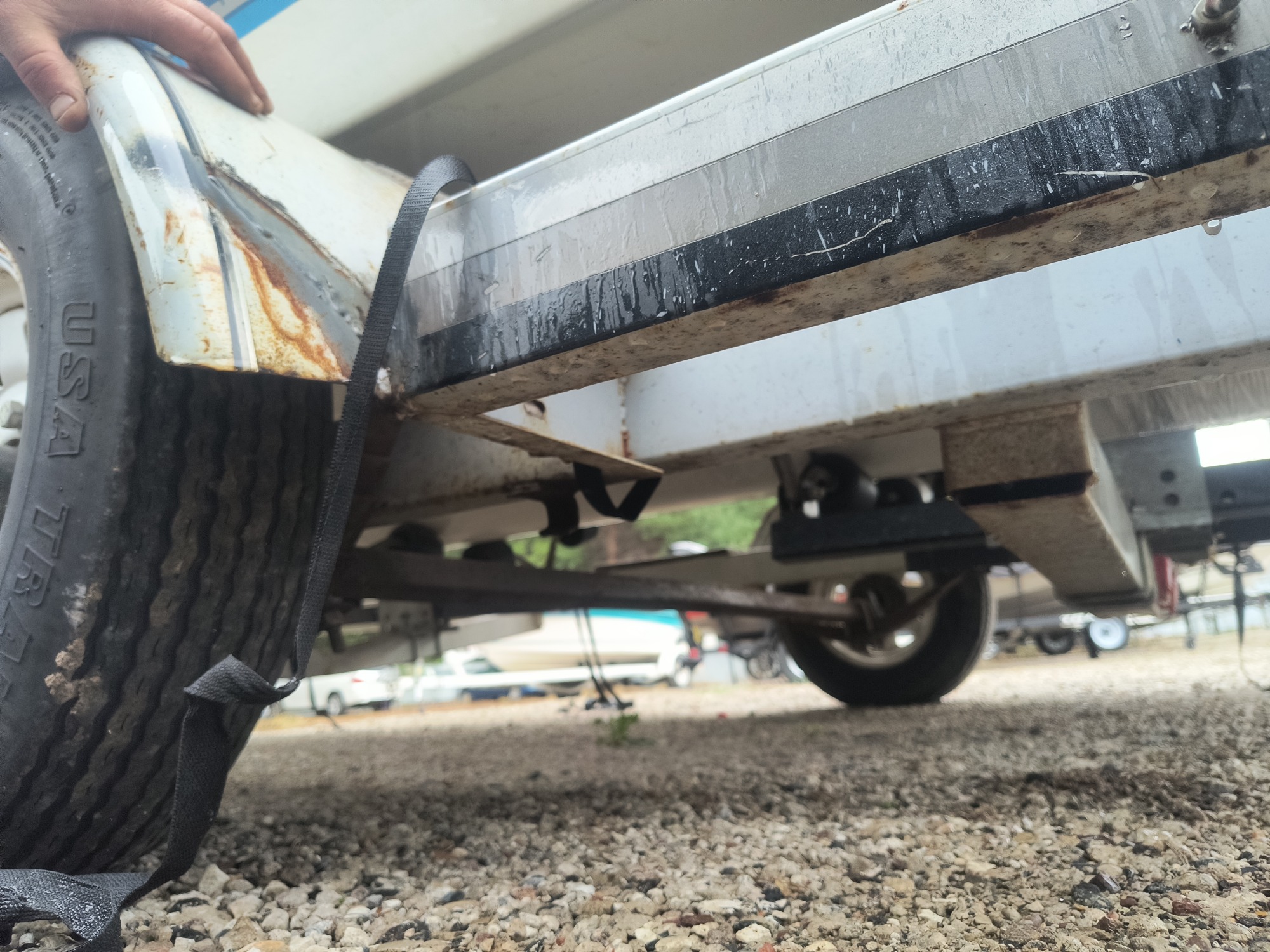 1989 mirrocraft sierra for sale near Elk River, Minnesota 106588_18_undercar_rear_drv.jpg