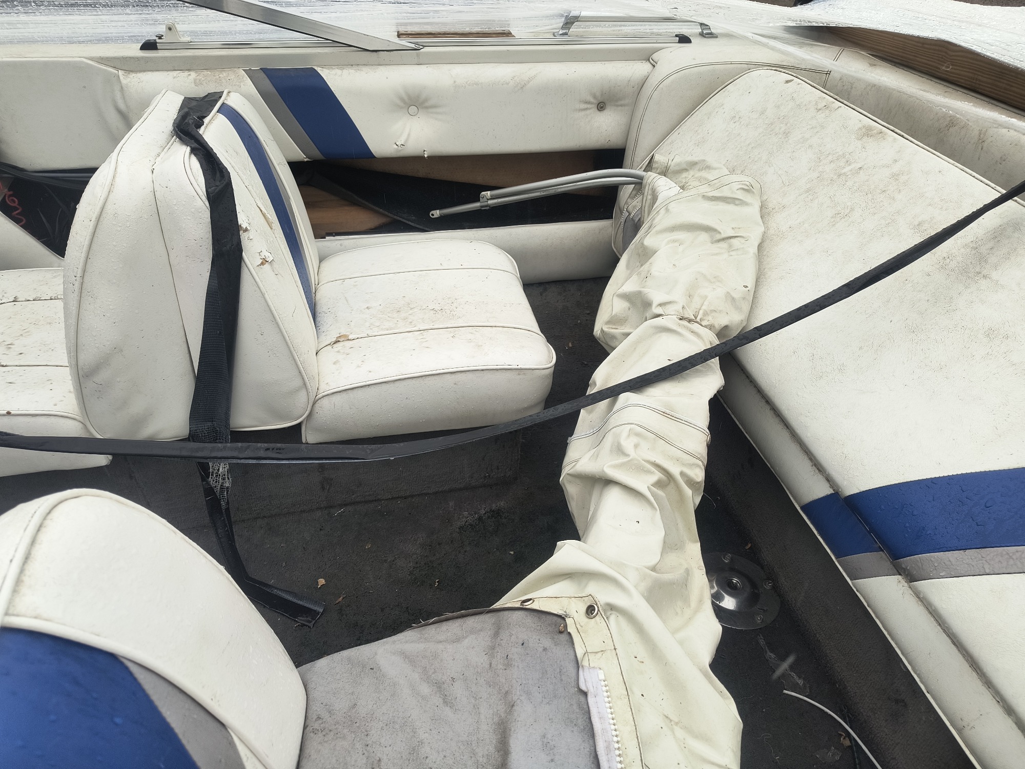 1989 mirrocraft sierra for sale near Elk River, Minnesota 106588_24_drv_rear_seat.jpg