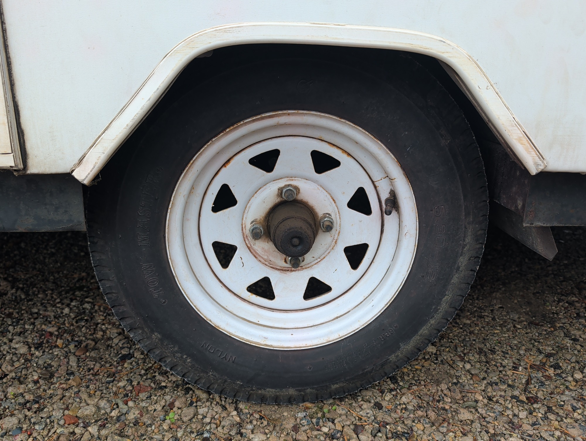 1999 jayco unknown - for sale near Elk River, Minnesota 106590_14_rear_pass_wheel.jpg