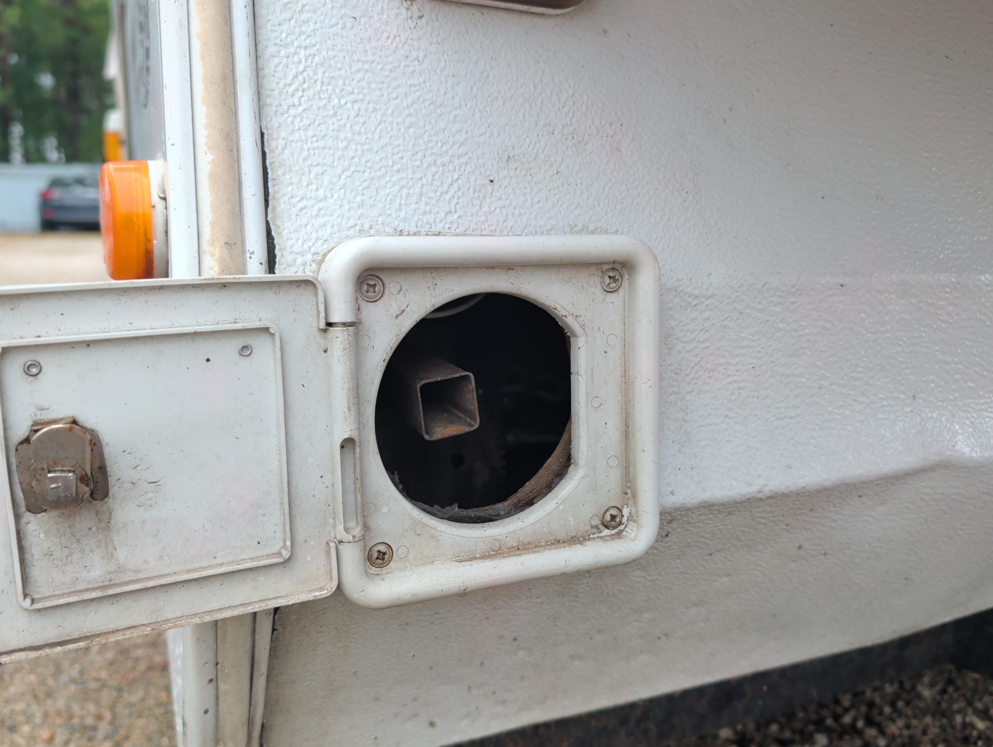 1999 jayco unknown - for sale near Elk River, Minnesota 106590_39_radio_closeup.jpg