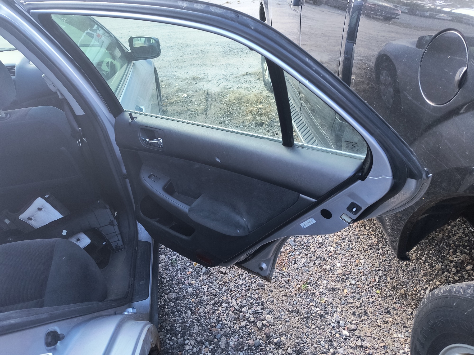 2003 honda accord lx-sedan-at for sale near Elk River, Minnesota 106591_30_pass_rear_door_panel.jpg