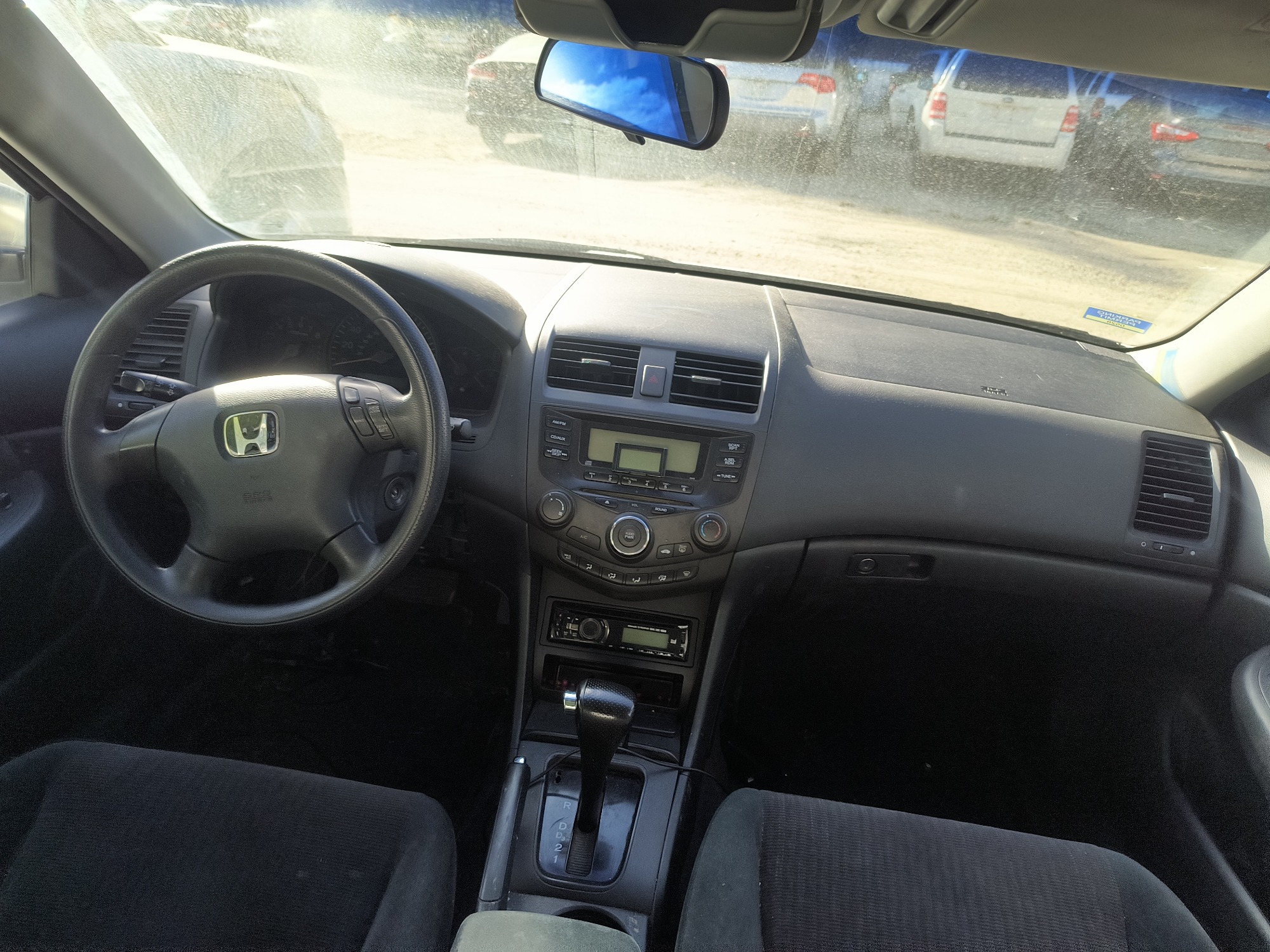 2003 honda accord lx-sedan-at for sale near Elk River, Minnesota 106591_34_whole_dash.jpg