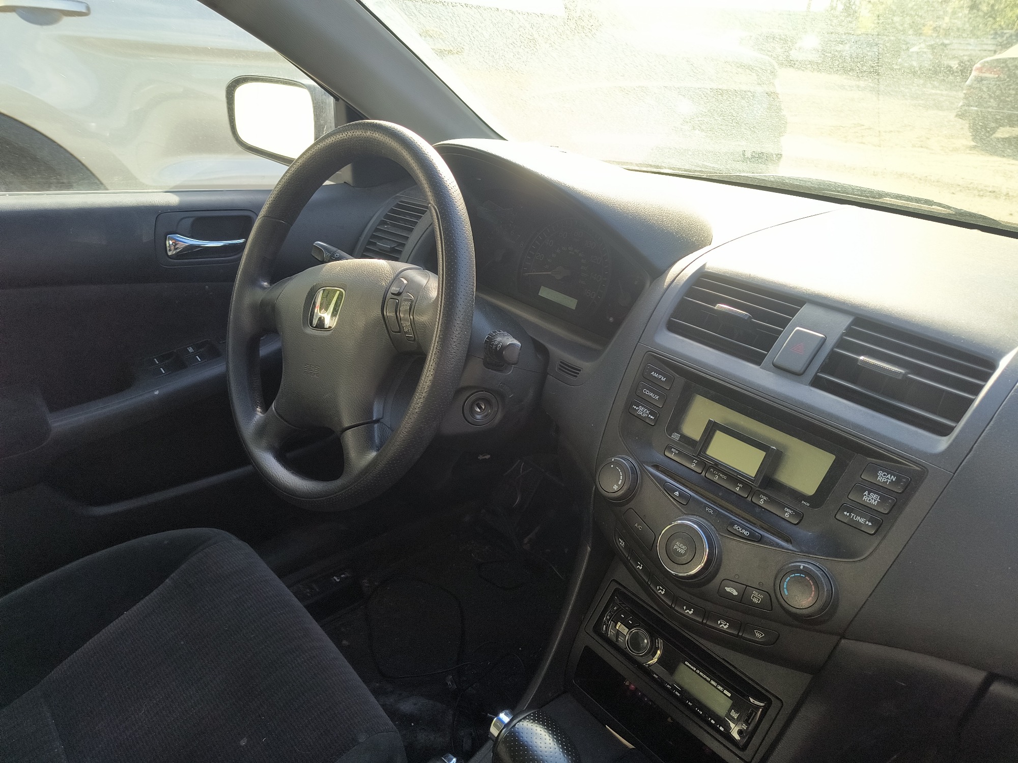 2003 honda accord lx-sedan-at for sale near Elk River, Minnesota 106591_36_steering_wheel.jpg