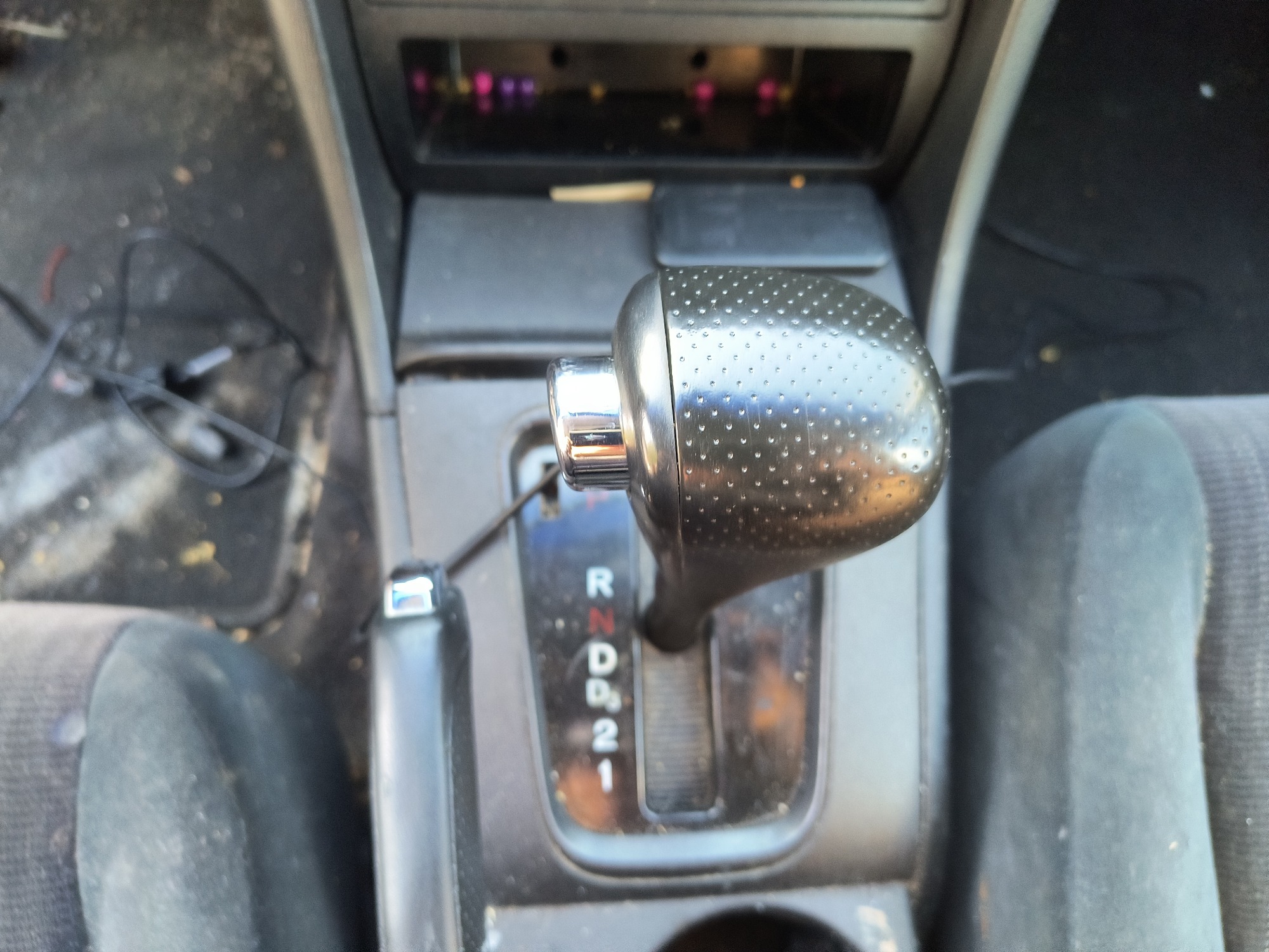 2003 honda accord lx-sedan-at for sale near Elk River, Minnesota 106591_41_shifter.jpg