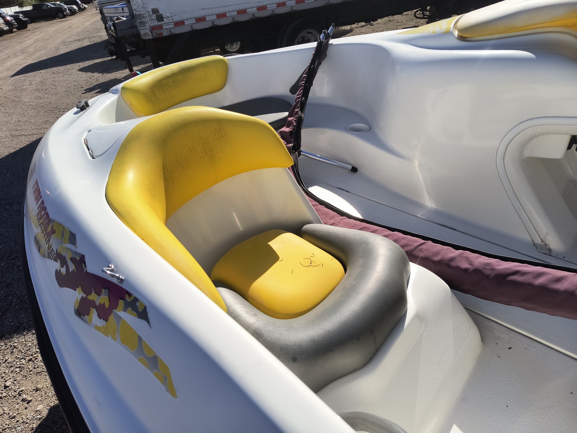 1997 ski-doo bombadier-speedster for sale near Elk River, Minnesota 106592_28_pass_rear_seat.jpg