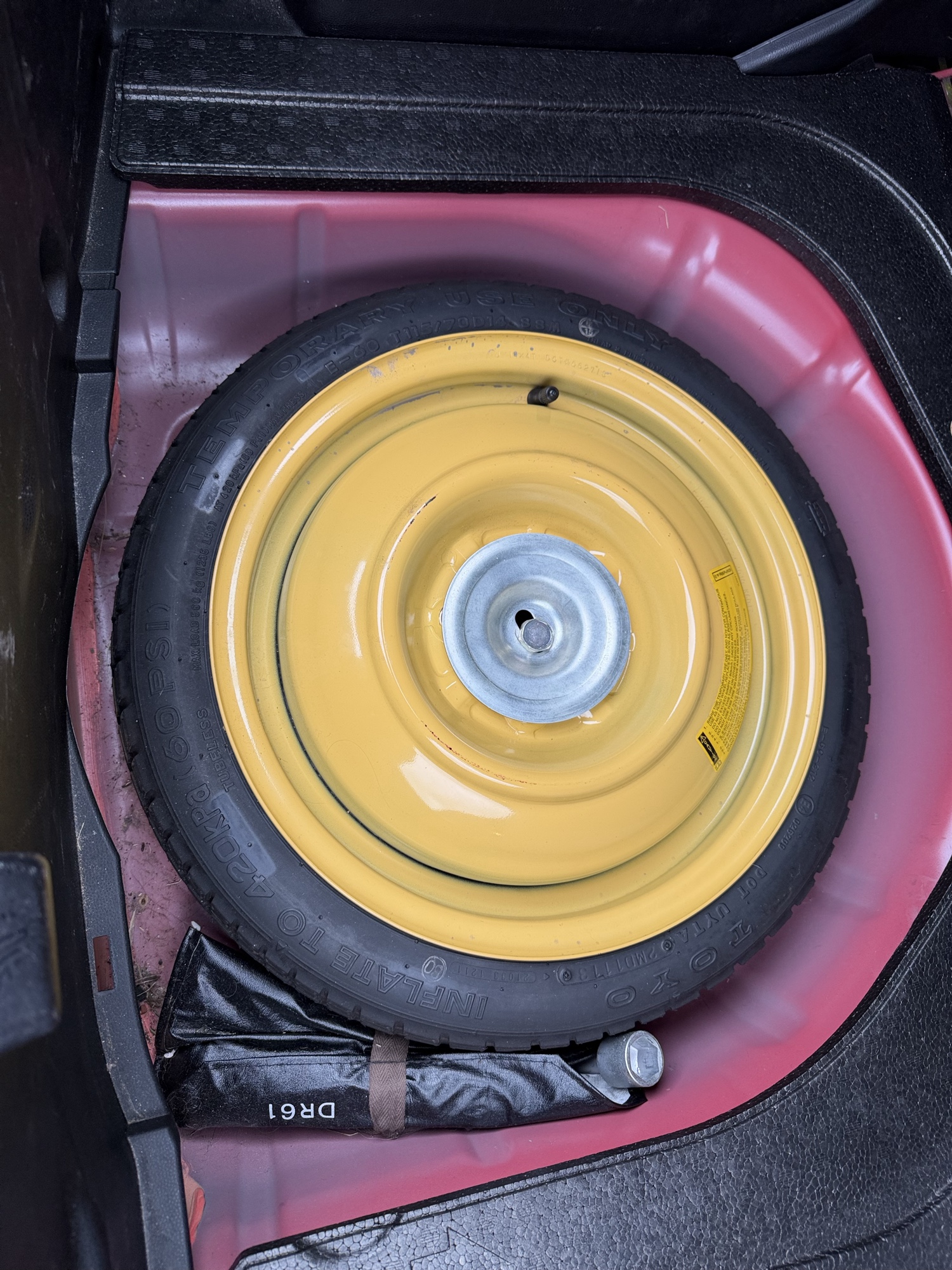 2013 mazda mazda2 sport with 211727 miles for sale near Elk River, Minnesota 106595_27_spare_tire.jpg