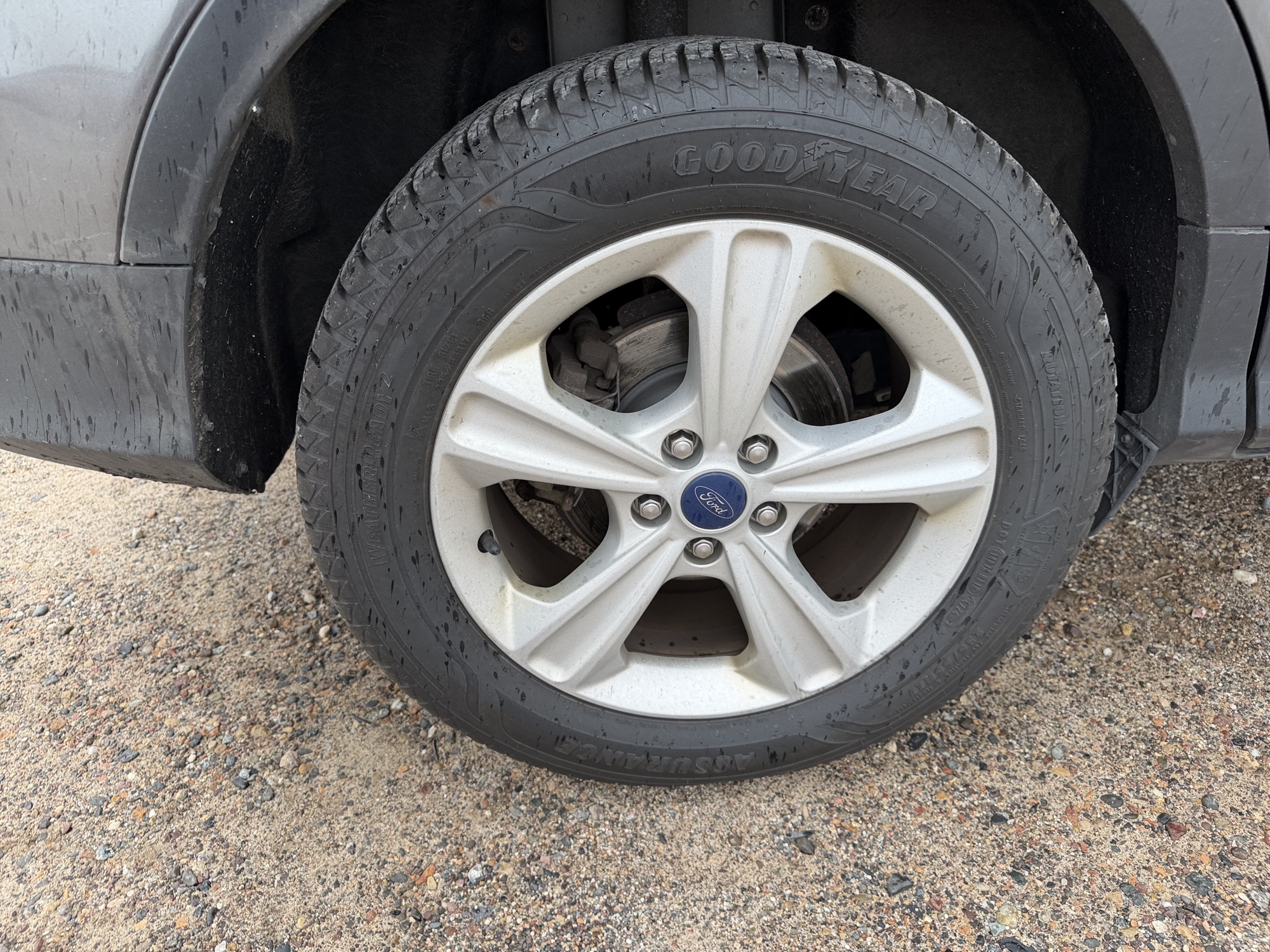 2014 ford escape se-4wd with 182383 miles for sale near Elk River, Minnesota 106596_14_rear_pass_wheel.jpg