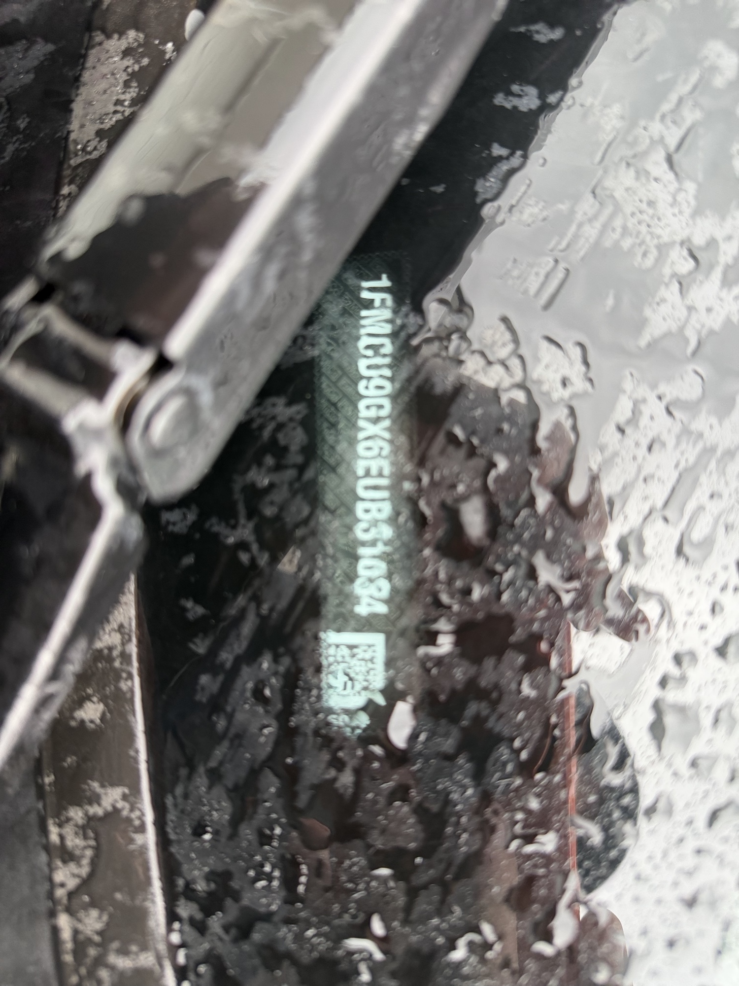 2014 ford escape se-4wd with 182383 miles for sale near Elk River, Minnesota 106596_48_windshield_vin_plate.jpg