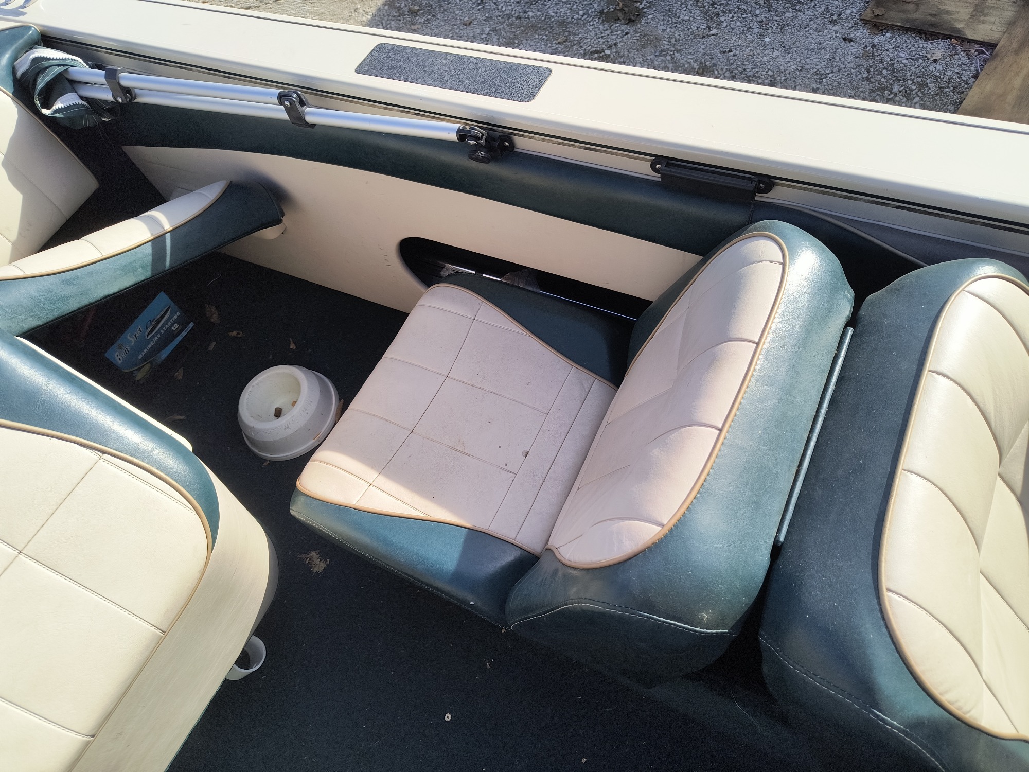 1998 crestliner 1750-sf for sale near Elk River, Minnesota 106597_32_passenger_door_panel.jpg