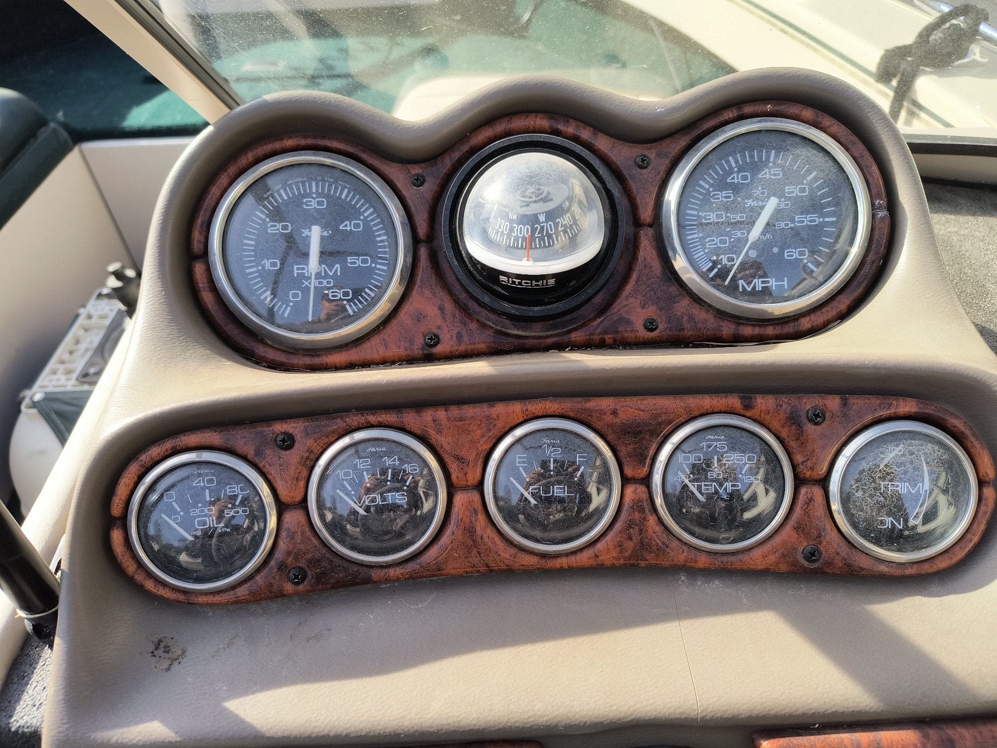 1998 crestliner 1750-sf for sale near Elk River, Minnesota 106597_43_gauge_cluster.jpg