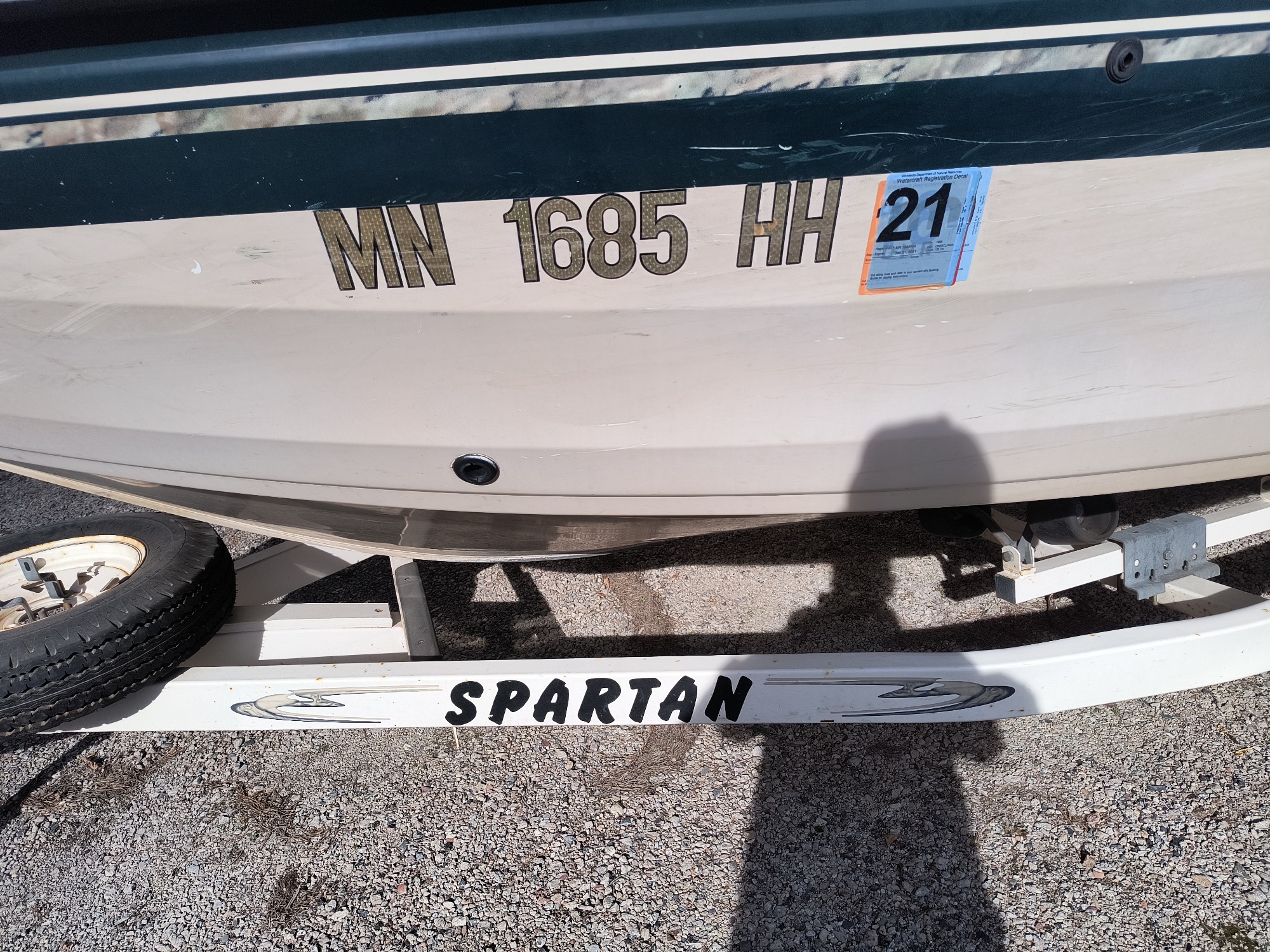 1998 crestliner 1750-sf for sale near Elk River, Minnesota 106597_47_door_vin_sticker.jpg