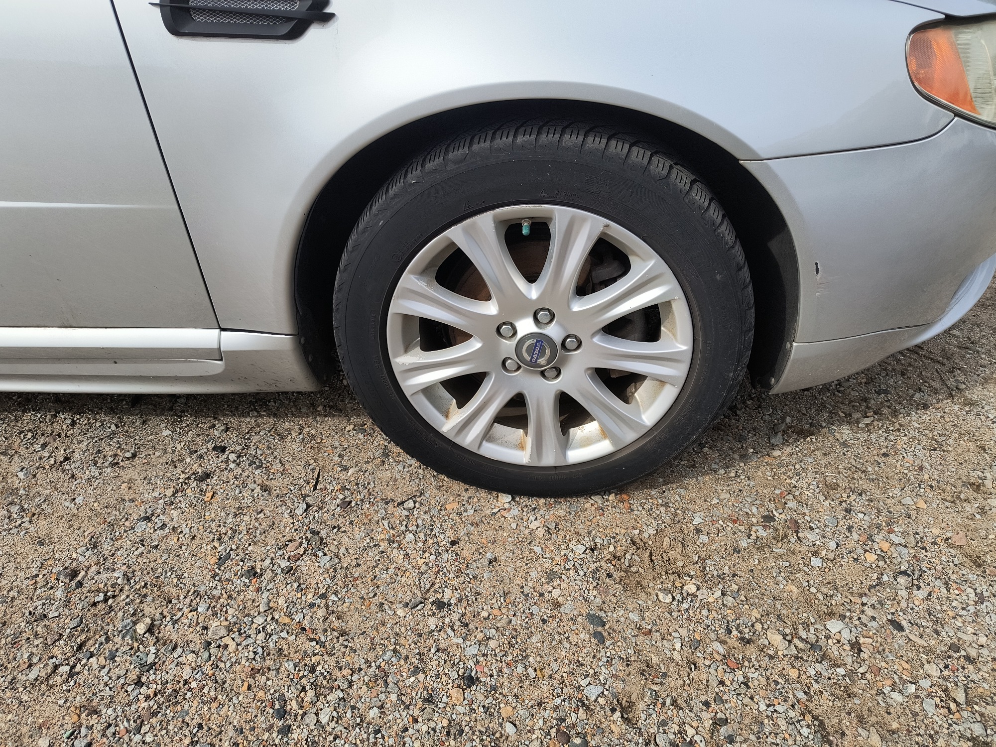 2009 volvo s80 3.2 with 216843 miles for sale near Elk River, Minnesota 106599_15_front_pass_wheel.jpg