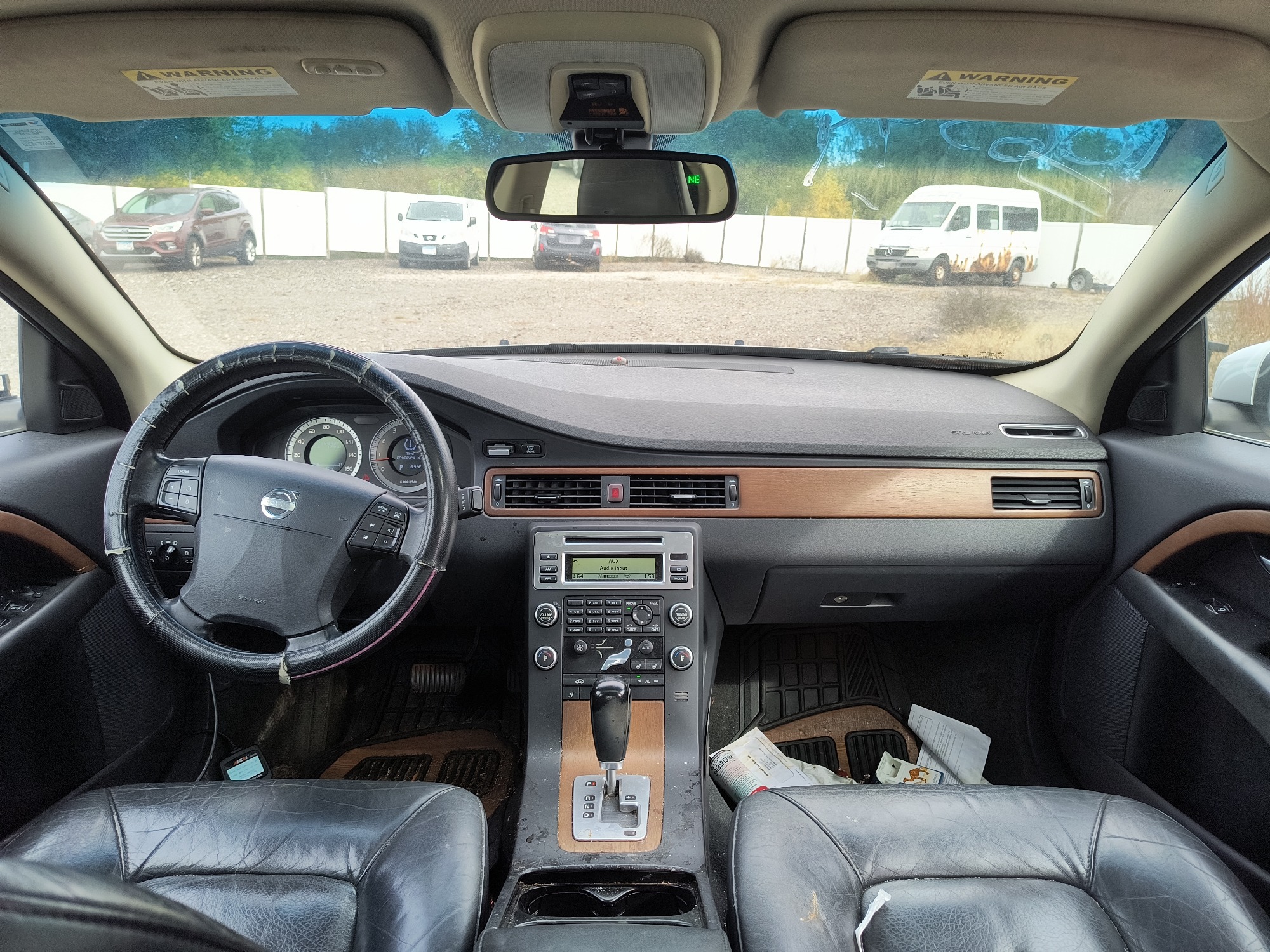 2009 volvo s80 3.2 with 216843 miles for sale near Elk River, Minnesota 106599_34_whole_dash.jpg