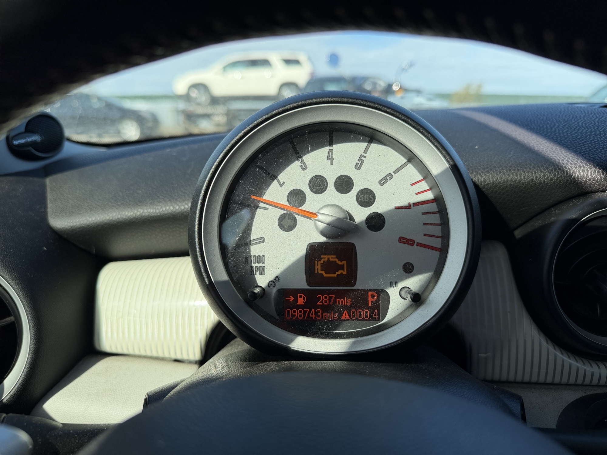2010 mini cooper s with 98743 miles for sale near Elk River, Minnesota 106600_43_gauge_cluster.jpg