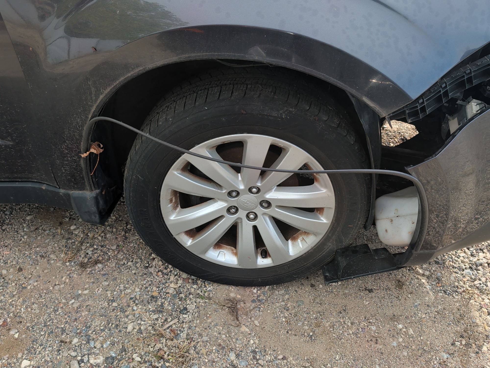 2013 subaru forester 2.5x-limited with 72734 miles for sale near Elk River, Minnesota 106603_15_front_pass_wheel.jpg