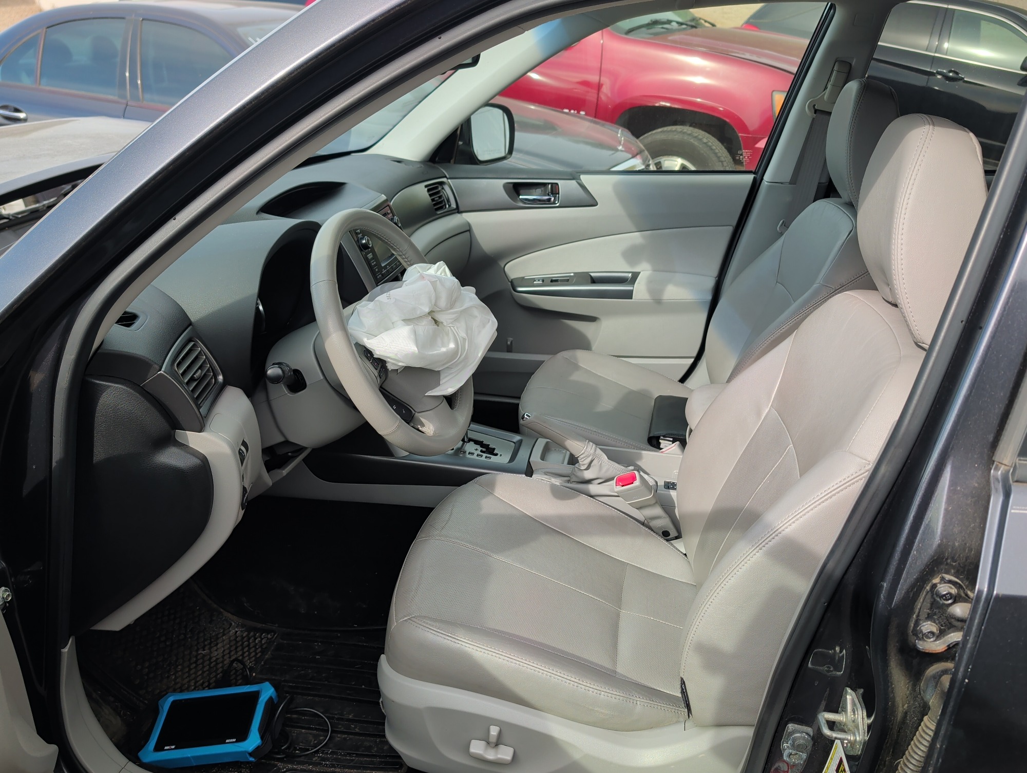 2013 subaru forester 2.5x-limited with 72734 miles for sale near Elk River, Minnesota 106603_22_driver_seat.jpg