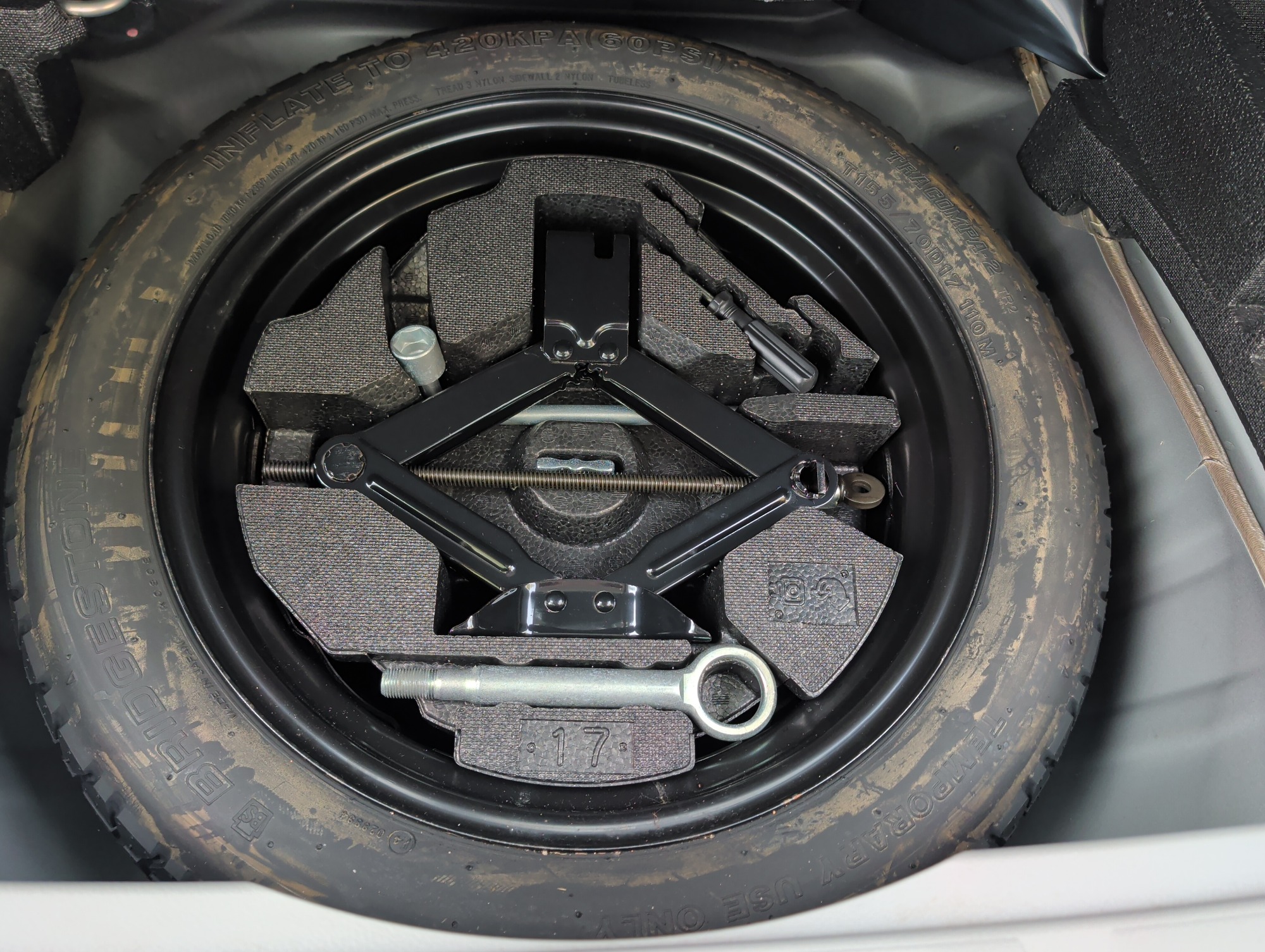 2013 subaru forester 2.5x-limited with 72734 miles for sale near Elk River, Minnesota 106603_27_spare_tire.jpg