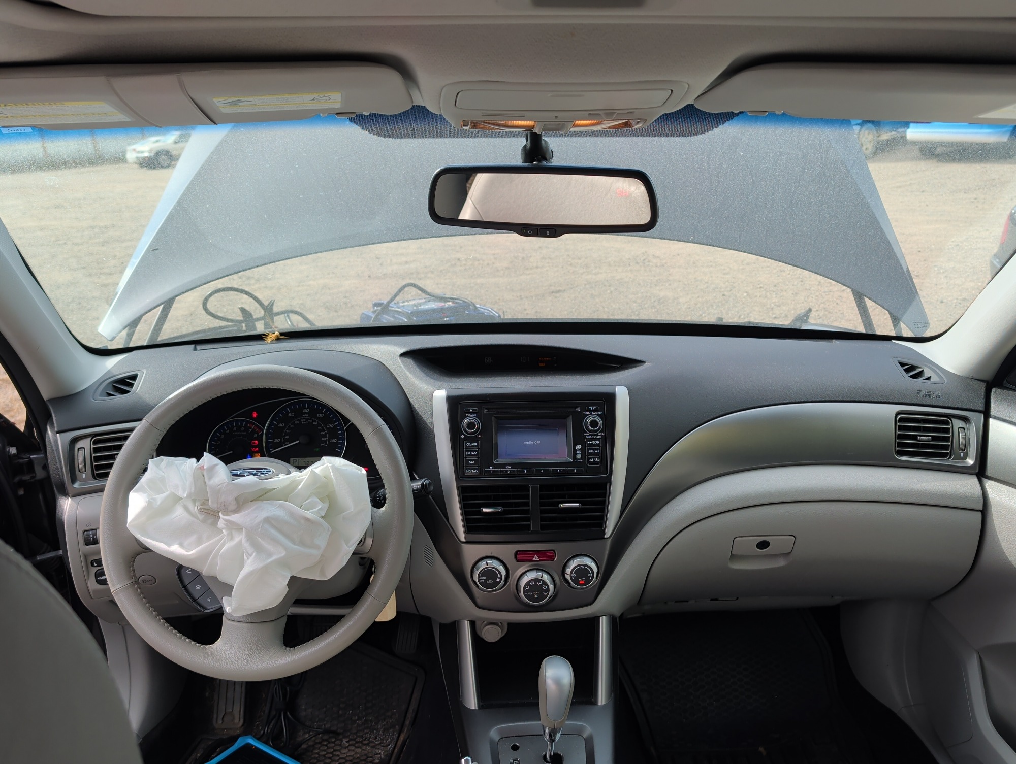 2013 subaru forester 2.5x-limited with 72734 miles for sale near Elk River, Minnesota 106603_34_whole_dash.jpg