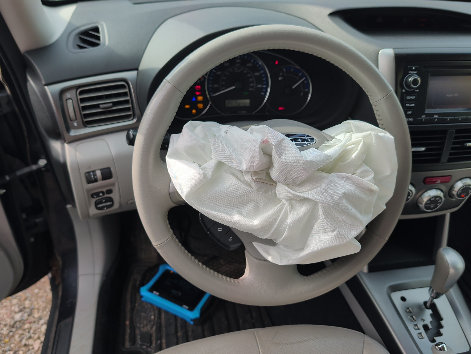 2013 subaru forester 2.5x-limited with 72734 miles for sale near Elk River, Minnesota 106603_36_steering_wheel.jpg