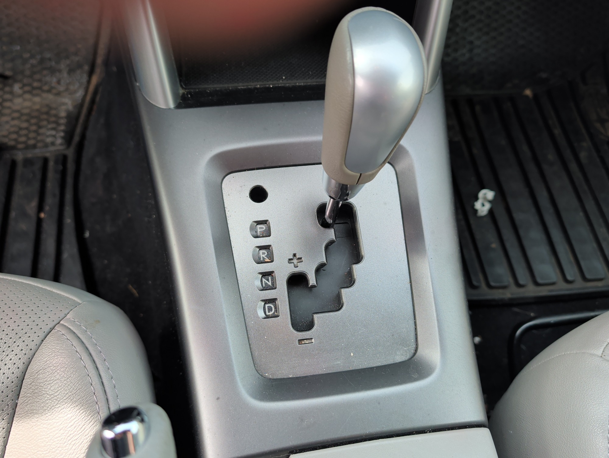 2013 subaru forester 2.5x-limited with 72734 miles for sale near Elk River, Minnesota 106603_41_shifter.jpg