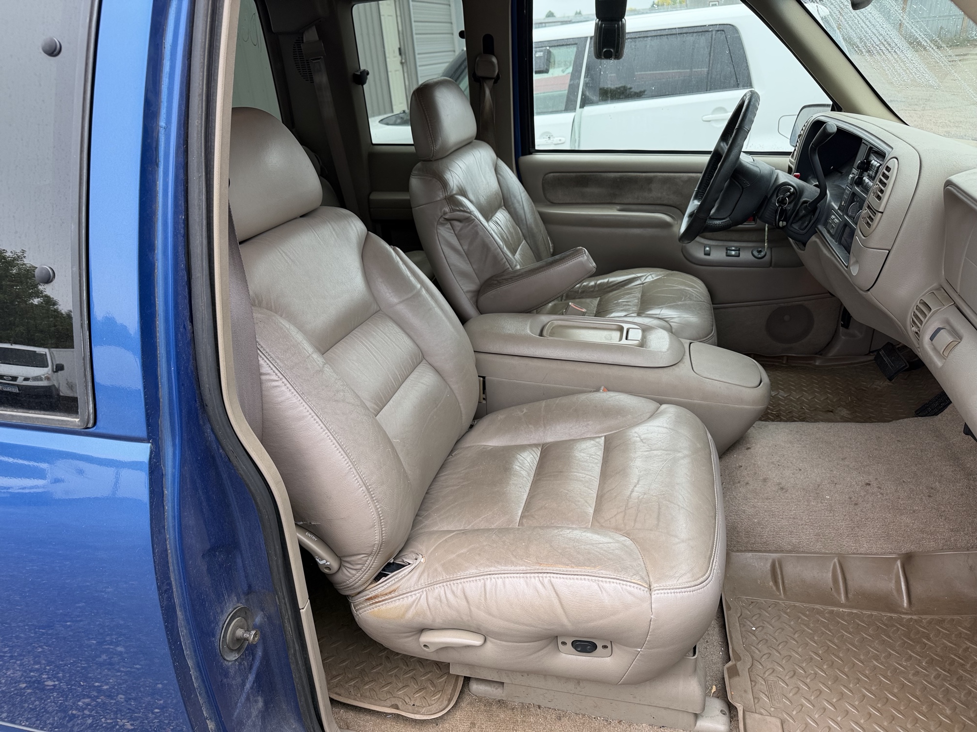 1997 chevrolet c-k-1500 ext.-cab-6.5-ft.-bed-4wd with 162301 miles for sale near Elk River, Minnesota 106604_31_passenger_seat.jpg