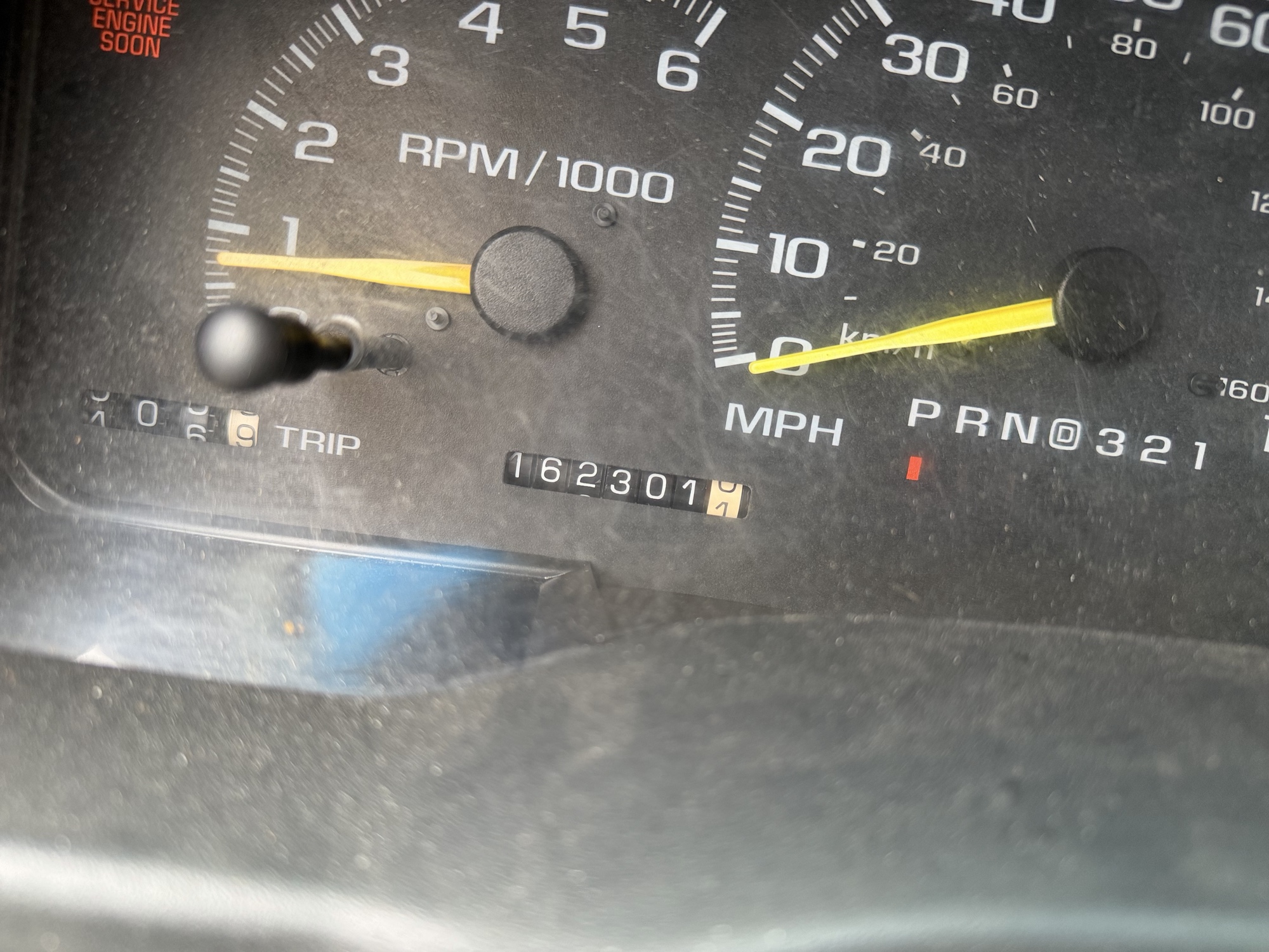1997 chevrolet c-k-1500 ext.-cab-6.5-ft.-bed-4wd with 162301 miles for sale near Elk River, Minnesota 106604_44_mileage_closeup.jpg