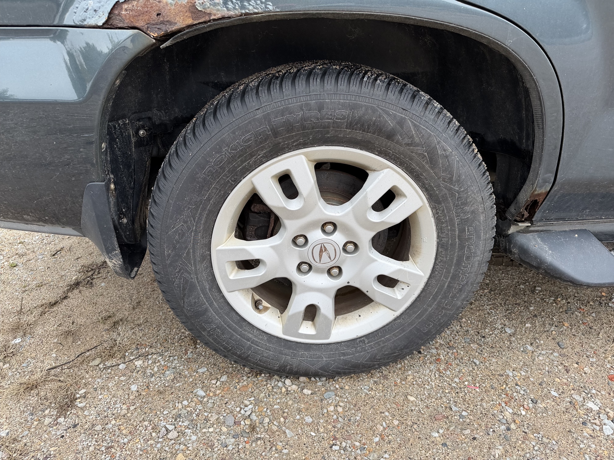 2006 acura mdx touring with 221119 miles for sale near Elk River, Minnesota 106605_14_rear_pass_wheel.jpg