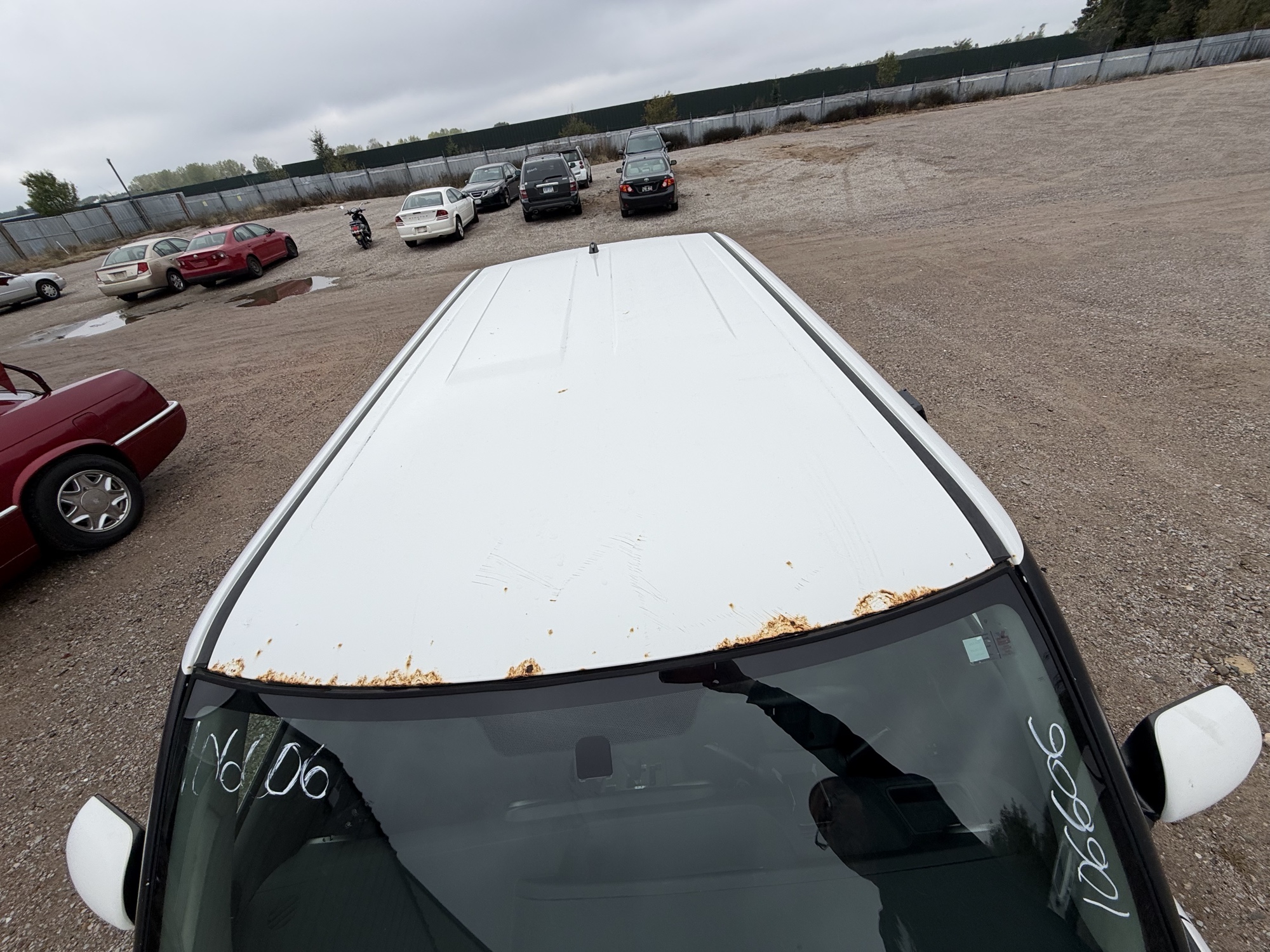 2010 scion xb 5-door-wagon-5-spd-mt with 219543 miles for sale near Elk River, Minnesota 106606_11_roof.jpg