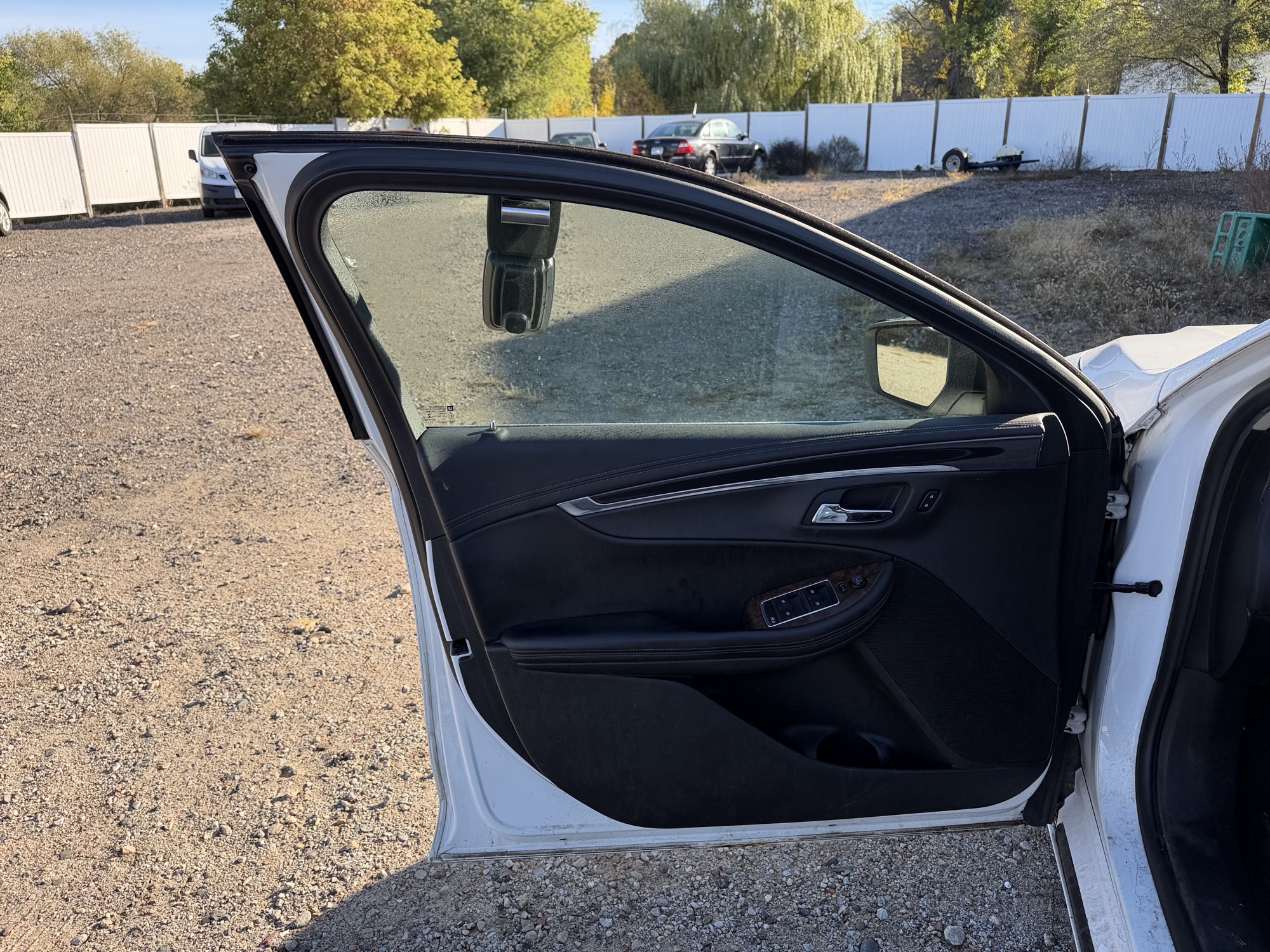 2014 chevrolet impala 1lt with 148521 miles for sale near Elk River, Minnesota 106609_23_driver_door_panel.jpg