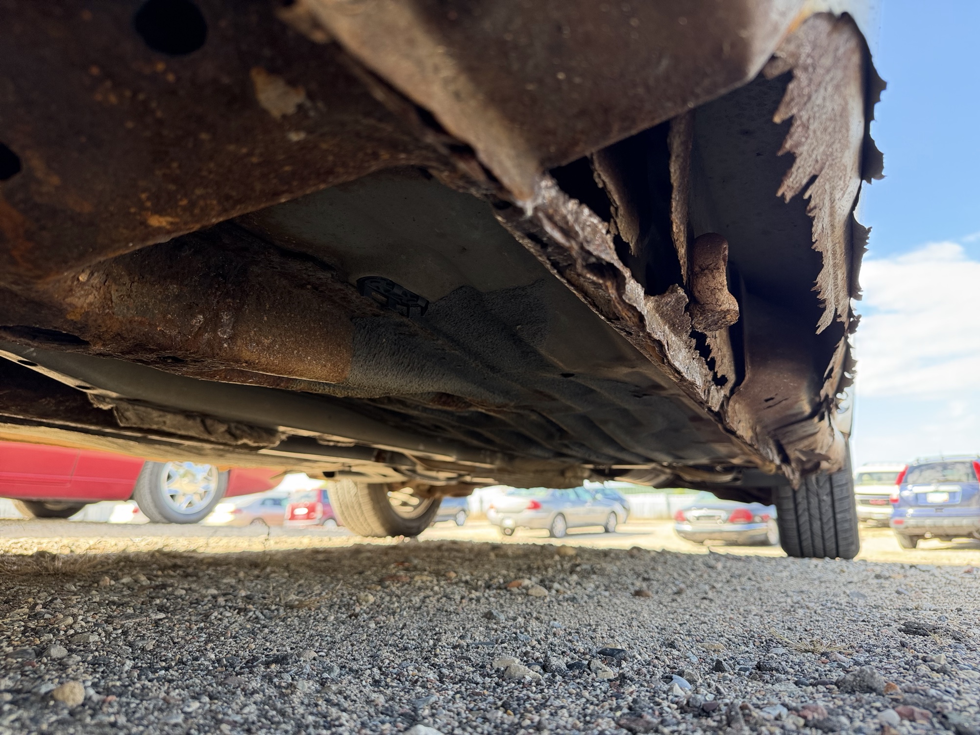 2008 ford focus ses-sedan with 288350 miles for sale near Elk River, Minnesota 106610_17_undercar_drv_side.jpg