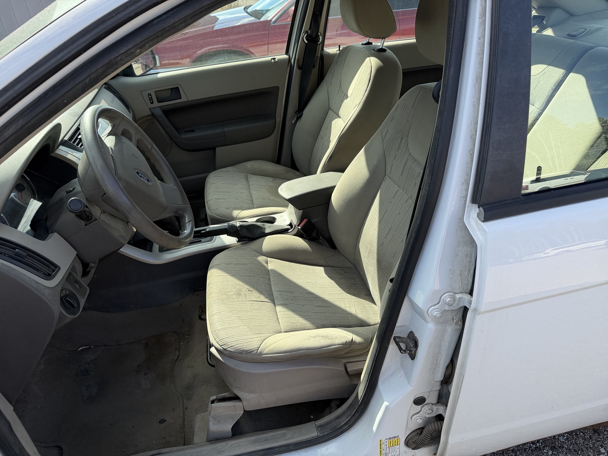 2008 ford focus ses-sedan with 288350 miles for sale near Elk River, Minnesota 106610_22_driver_seat.jpg