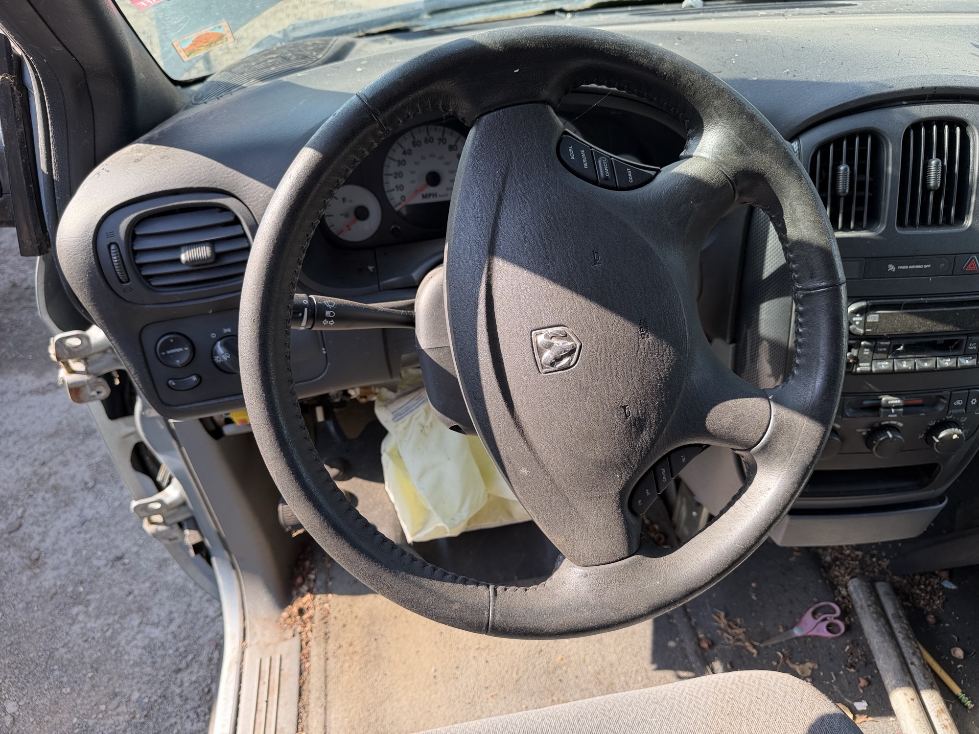 2005 dodge grand-caravan sxt for sale near Elk River, Minnesota 106611_36_steering_wheel.jpg