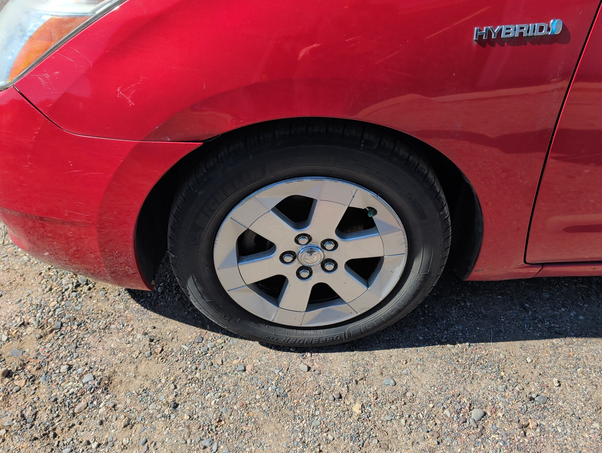 2009 toyota prius 4-door-liftback with 182239 miles for sale near Elk River, Minnesota 106613_12_drv_front_wheel.jpg