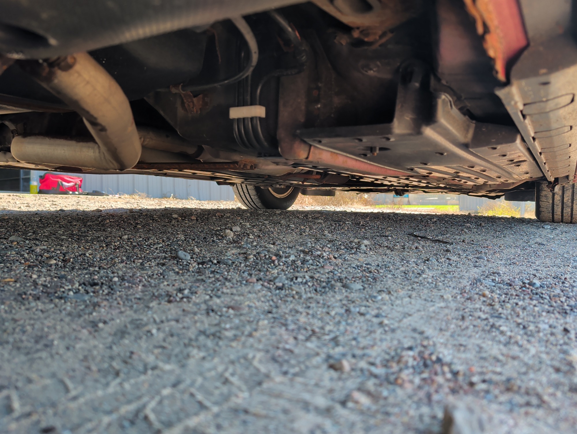 2009 toyota prius 4-door-liftback with 182239 miles for sale near Elk River, Minnesota 106613_20_undercar_rear_pass.jpg
