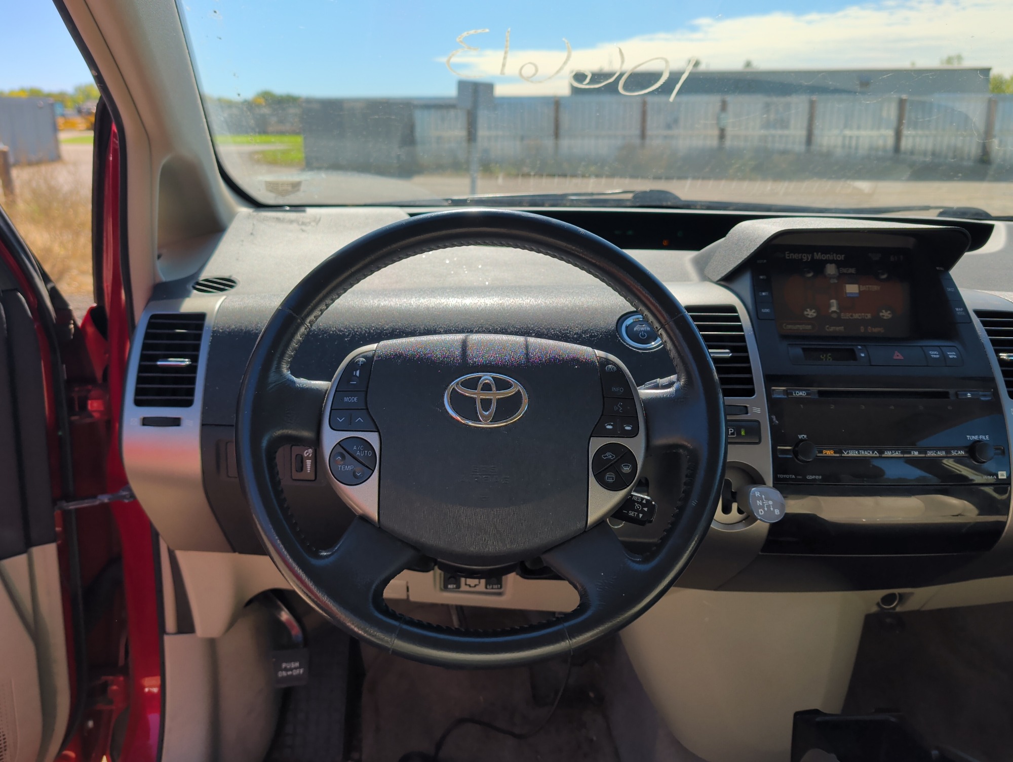 2009 toyota prius 4-door-liftback with 182239 miles for sale near Elk River, Minnesota 106613_33_dash_from_driver.jpg