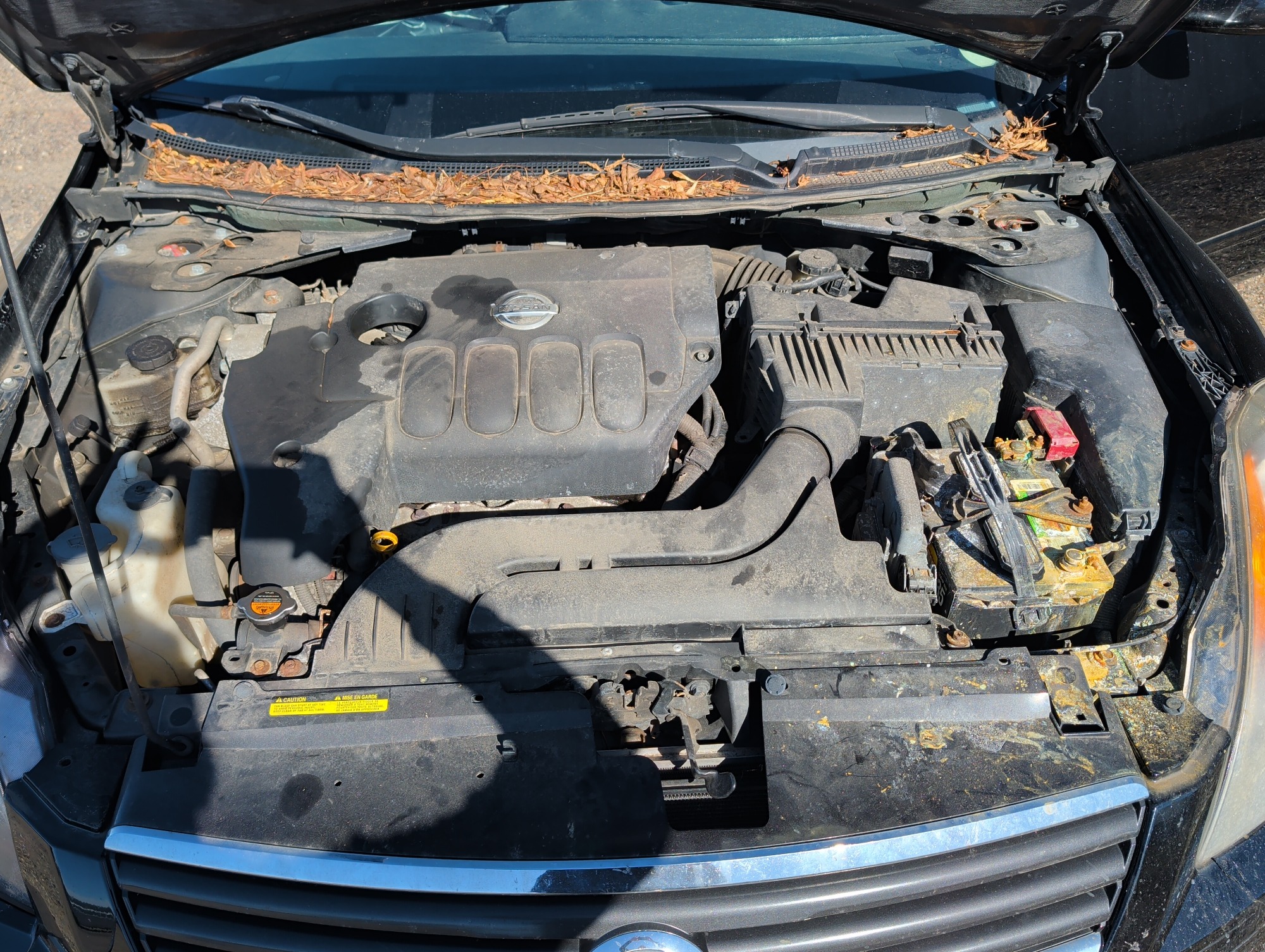 2008 nissan altima 2.5-s with 182605 miles for sale near Elk River, Minnesota 106614_49_engine_bay.jpg