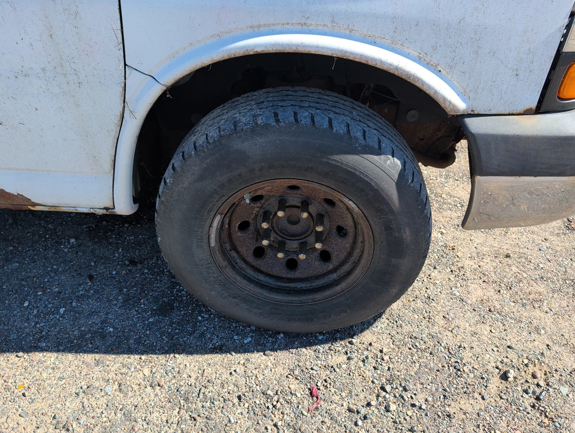 2008 chevrolet express ls-3500-extended with 167680 miles for sale near Elk River, Minnesota 106615_15_front_pass_wheel.jpg