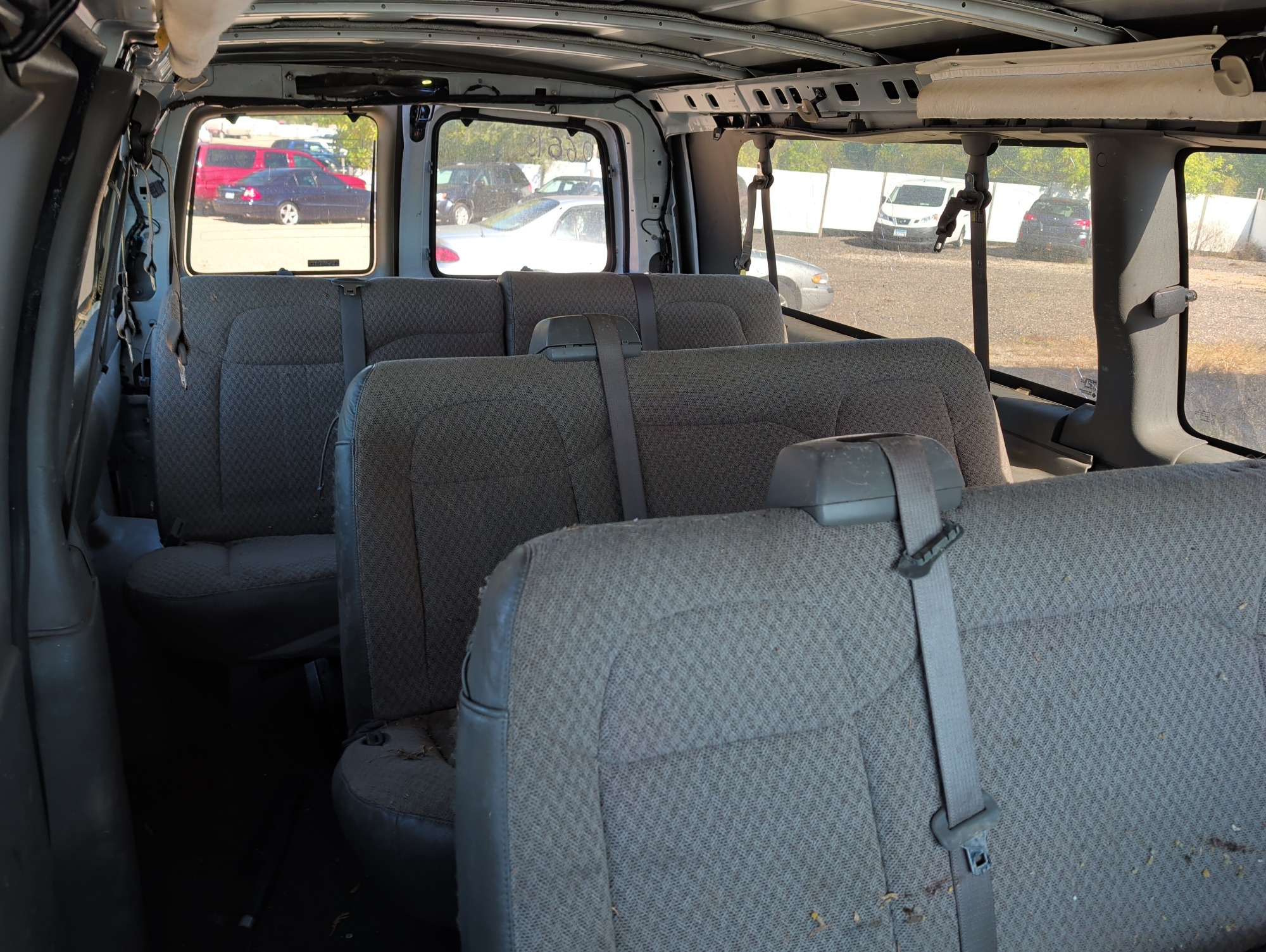 2008 chevrolet express ls-3500-extended with 167680 miles for sale near Elk River, Minnesota 106615_29_third_row_seat.jpg