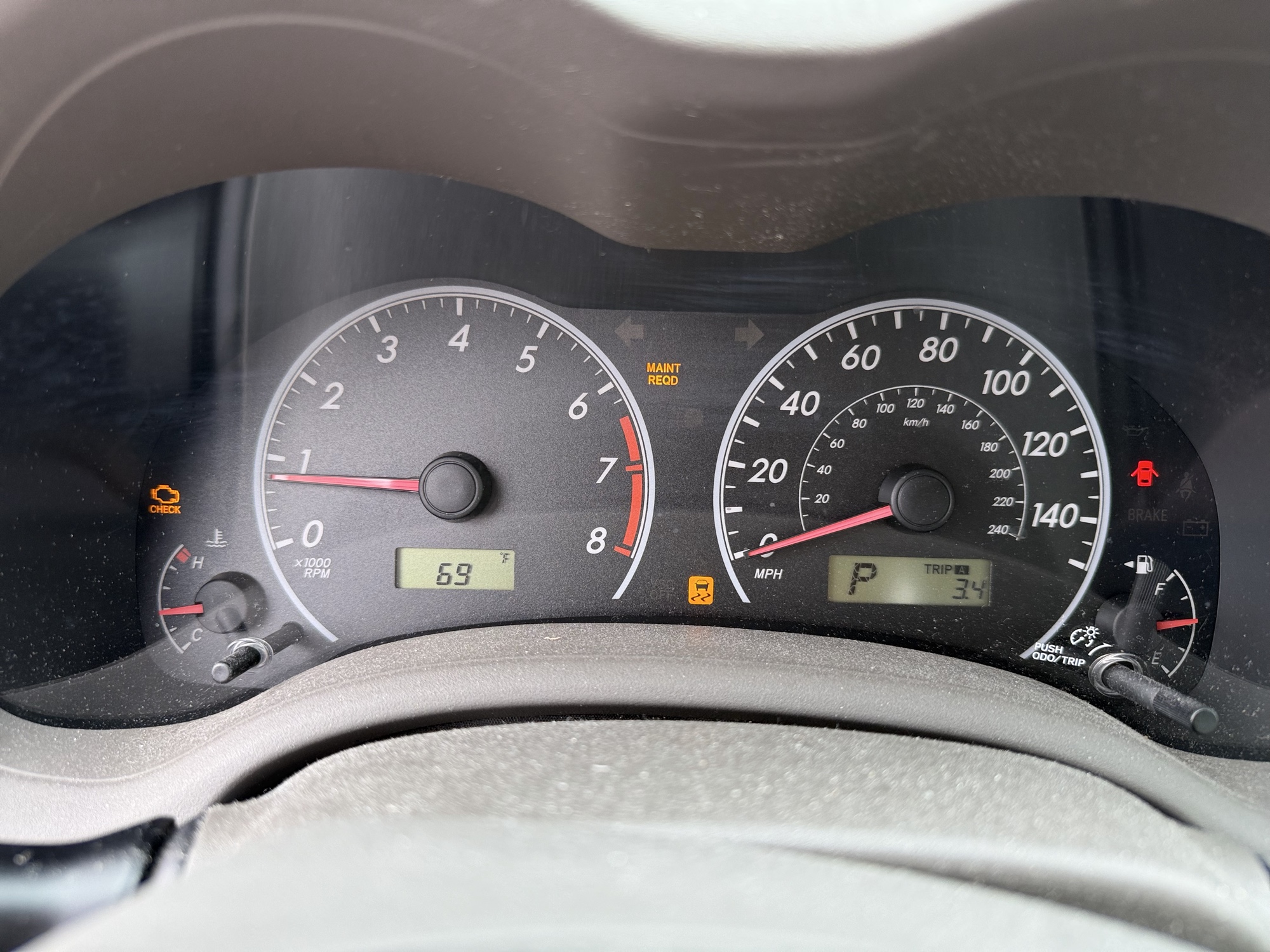 2010 toyota corolla le-4-speed-at with 170238 miles for sale near Elk River, Minnesota 106616_43_gauge_cluster.jpg
