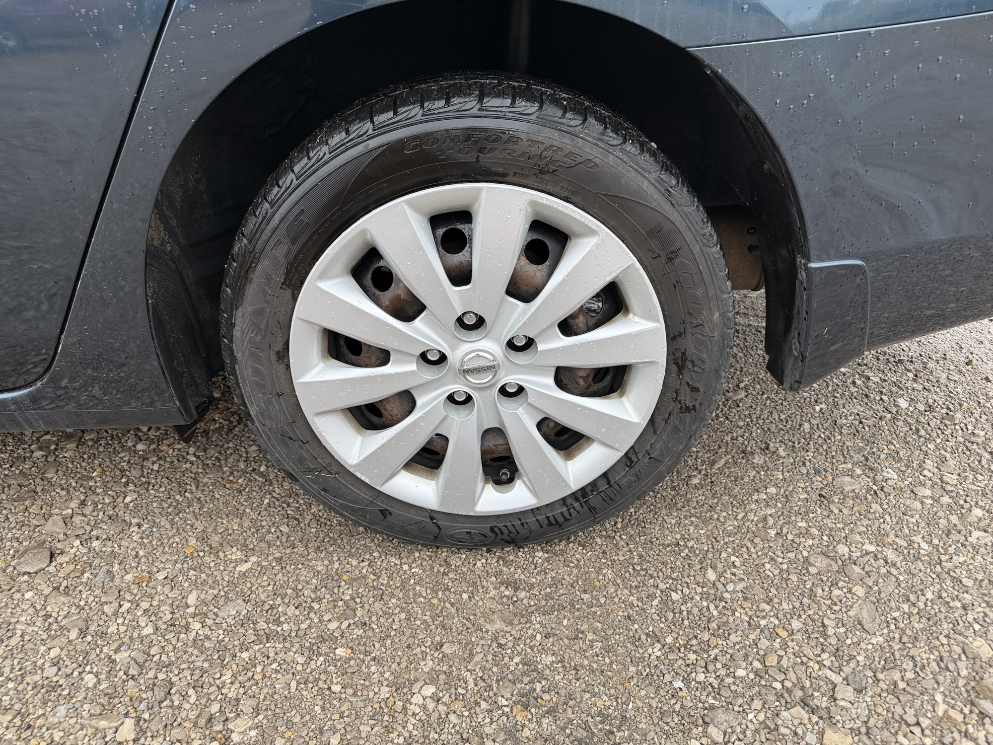 2015 nissan sentra s-6mt with 70790 miles for sale near St. Louis, Missouri 106617_13_rear_drv_wheel.jpg