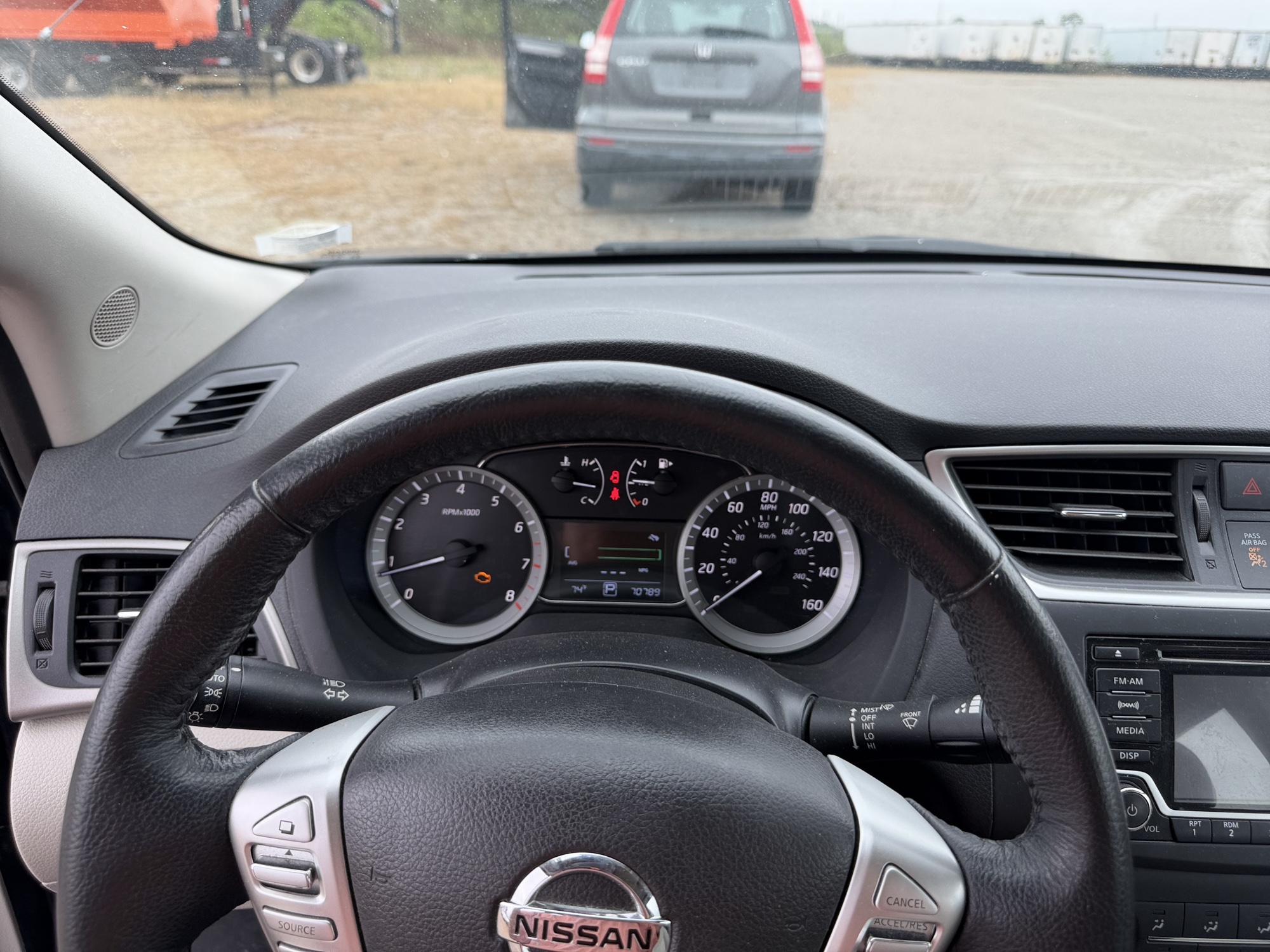 2015 nissan sentra s-6mt with 70790 miles for sale near St. Louis, Missouri 106617_33_dash_from_driver.jpg