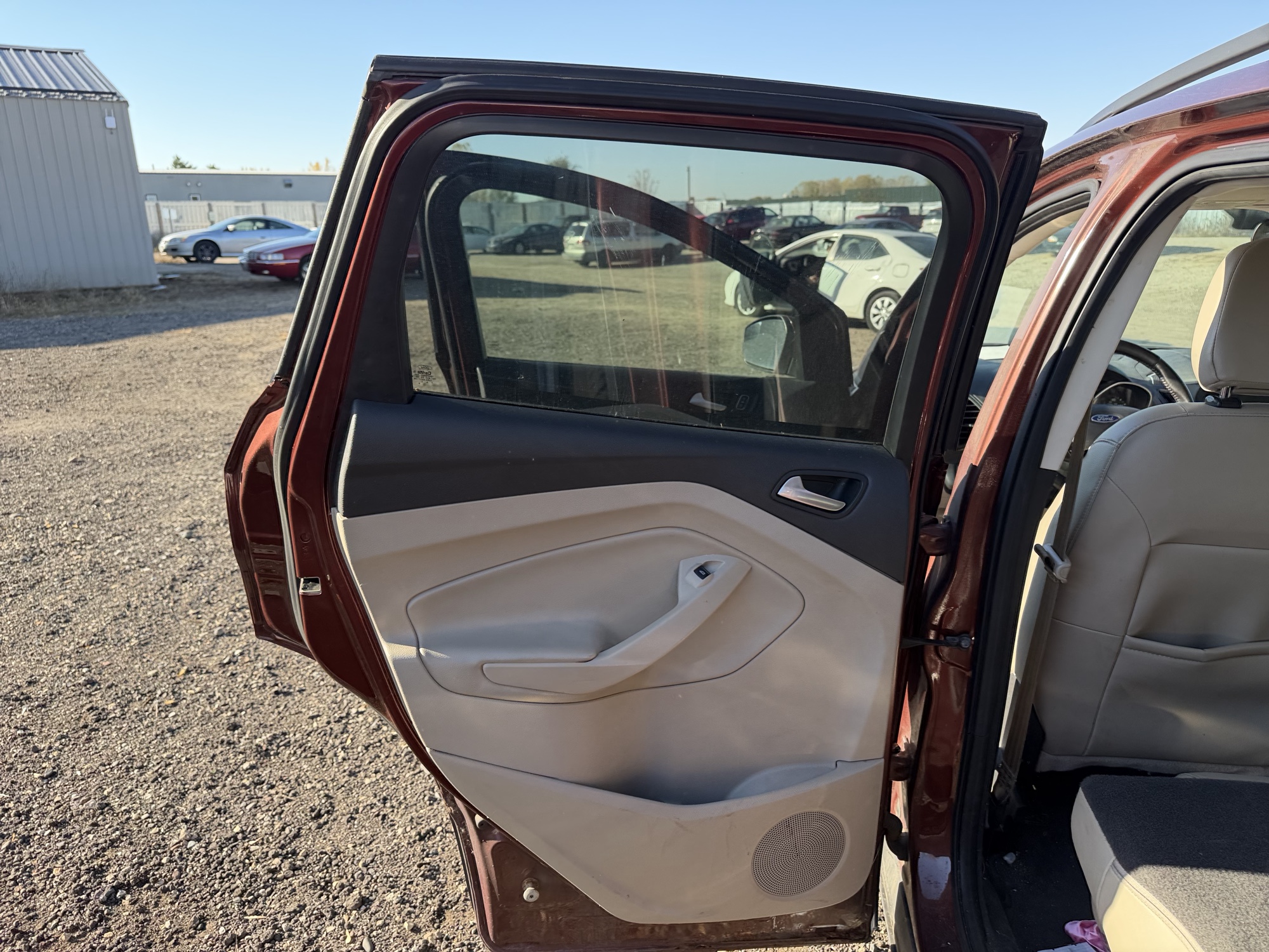 2018 ford escape sel-4wd with 133463 miles for sale near Elk River, Minnesota 106618_25_drv_rear_door_panel.jpg