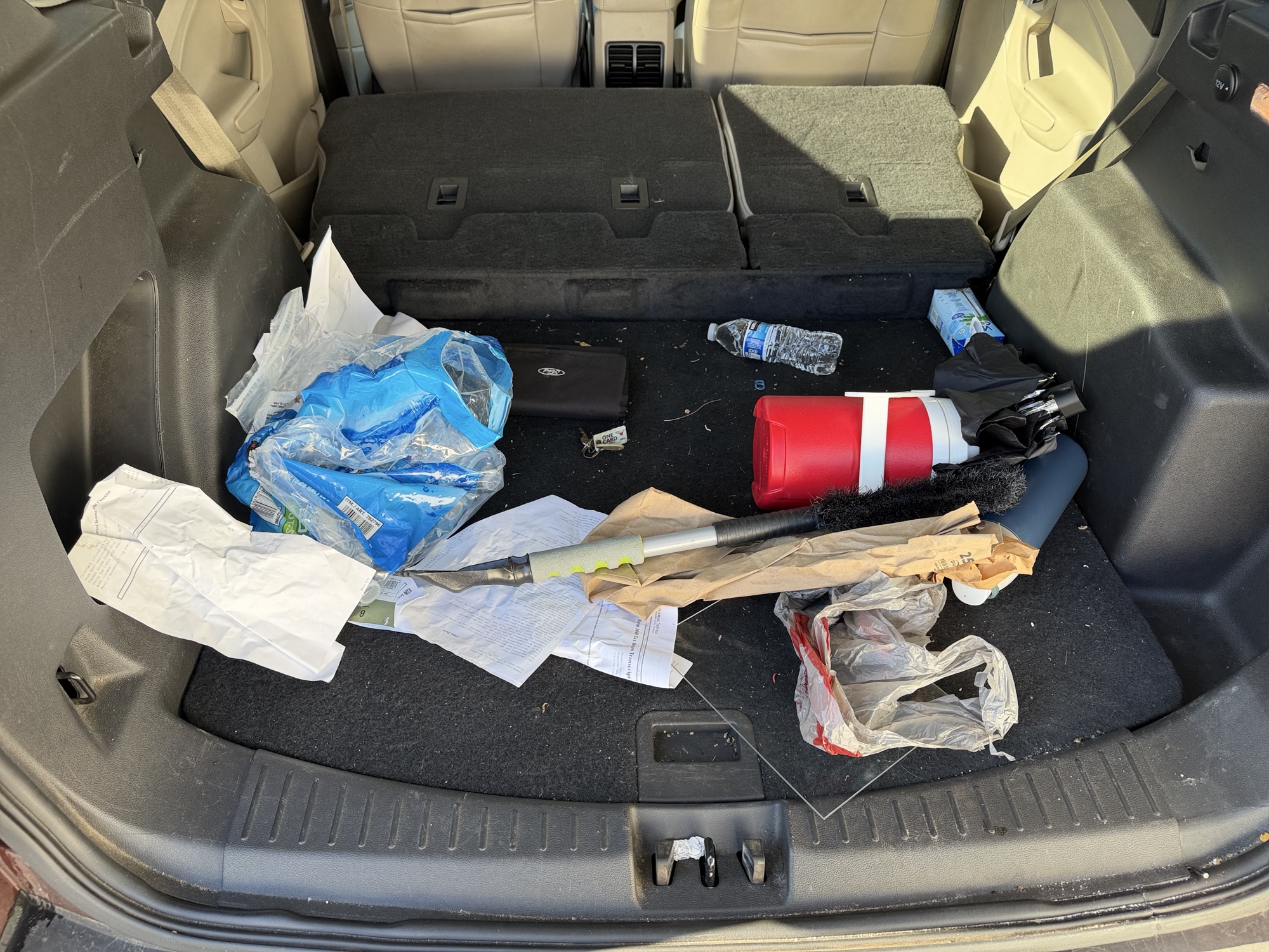 2018 ford escape sel-4wd with 133463 miles for sale near Elk River, Minnesota 106618_26_trunk.jpg