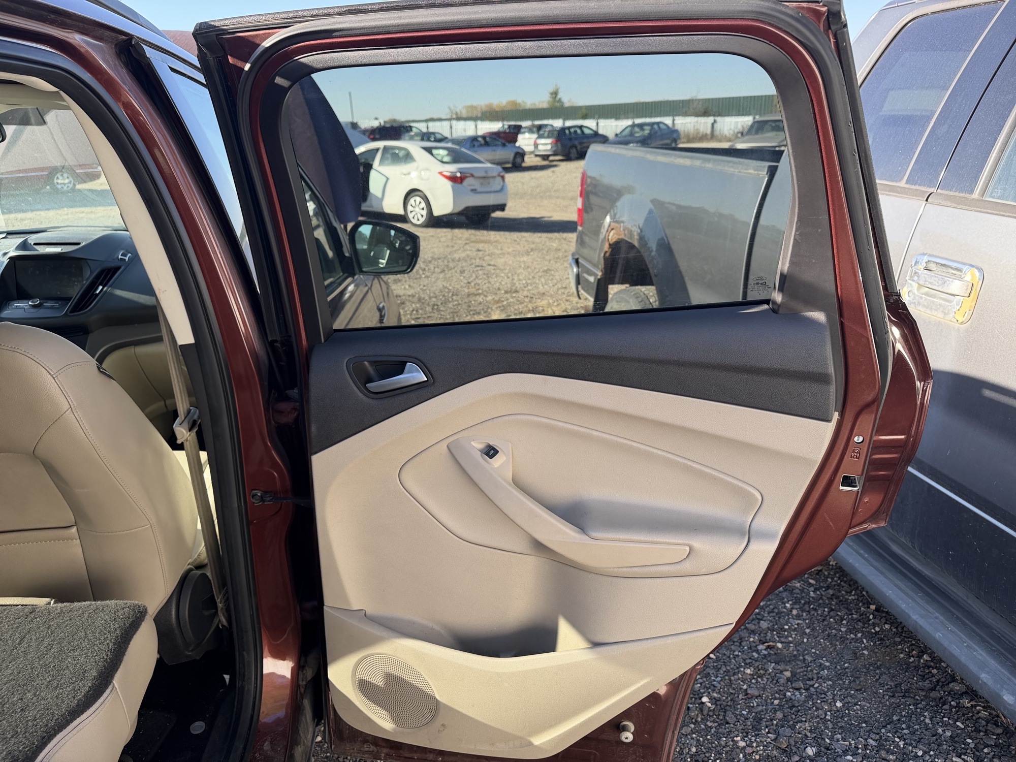 2018 ford escape sel-4wd with 133463 miles for sale near Elk River, Minnesota 106618_30_pass_rear_door_panel.jpg